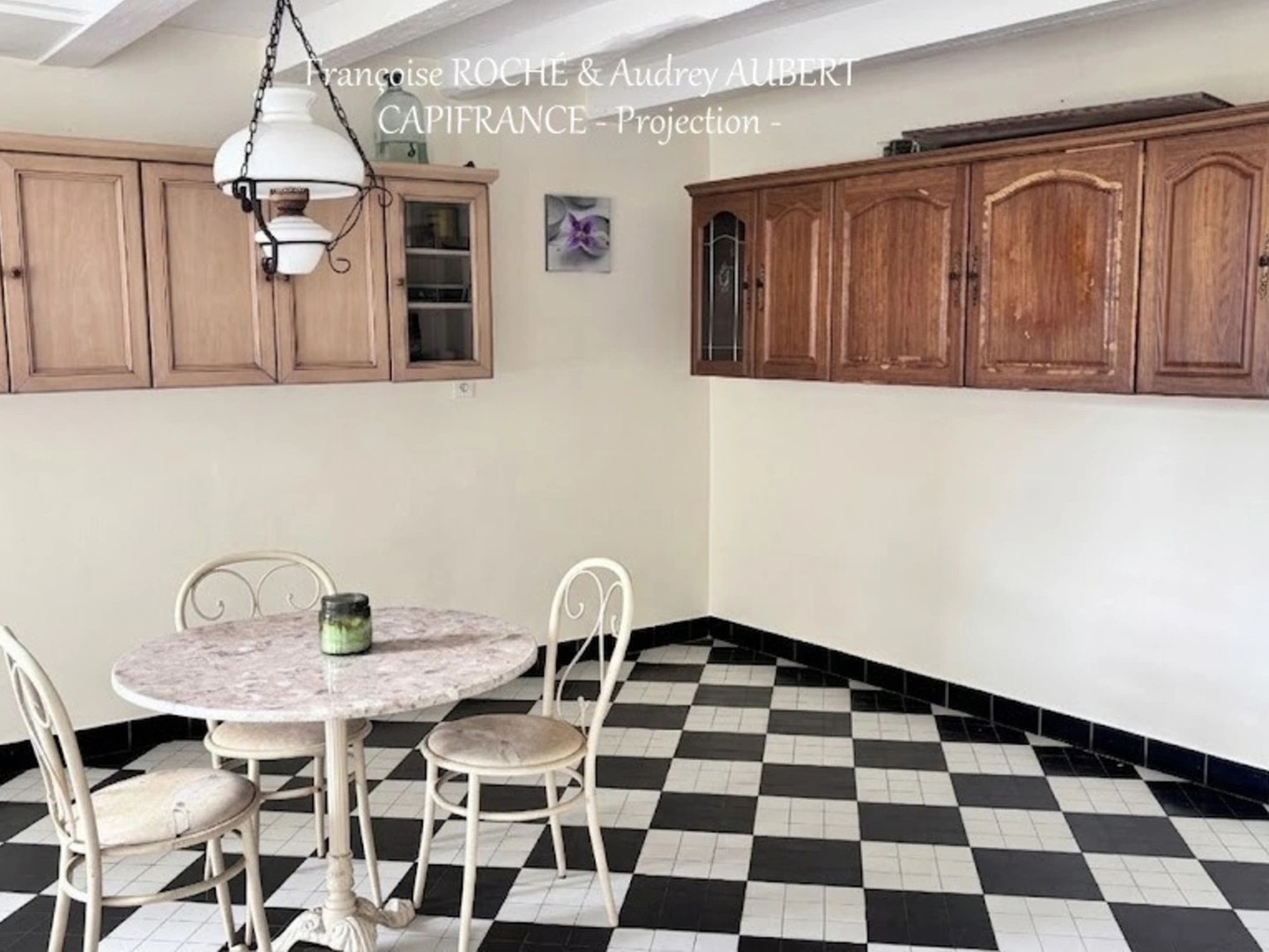 Maison à vendre - 9 pièces - 211m2 - Taillebourg (17350)