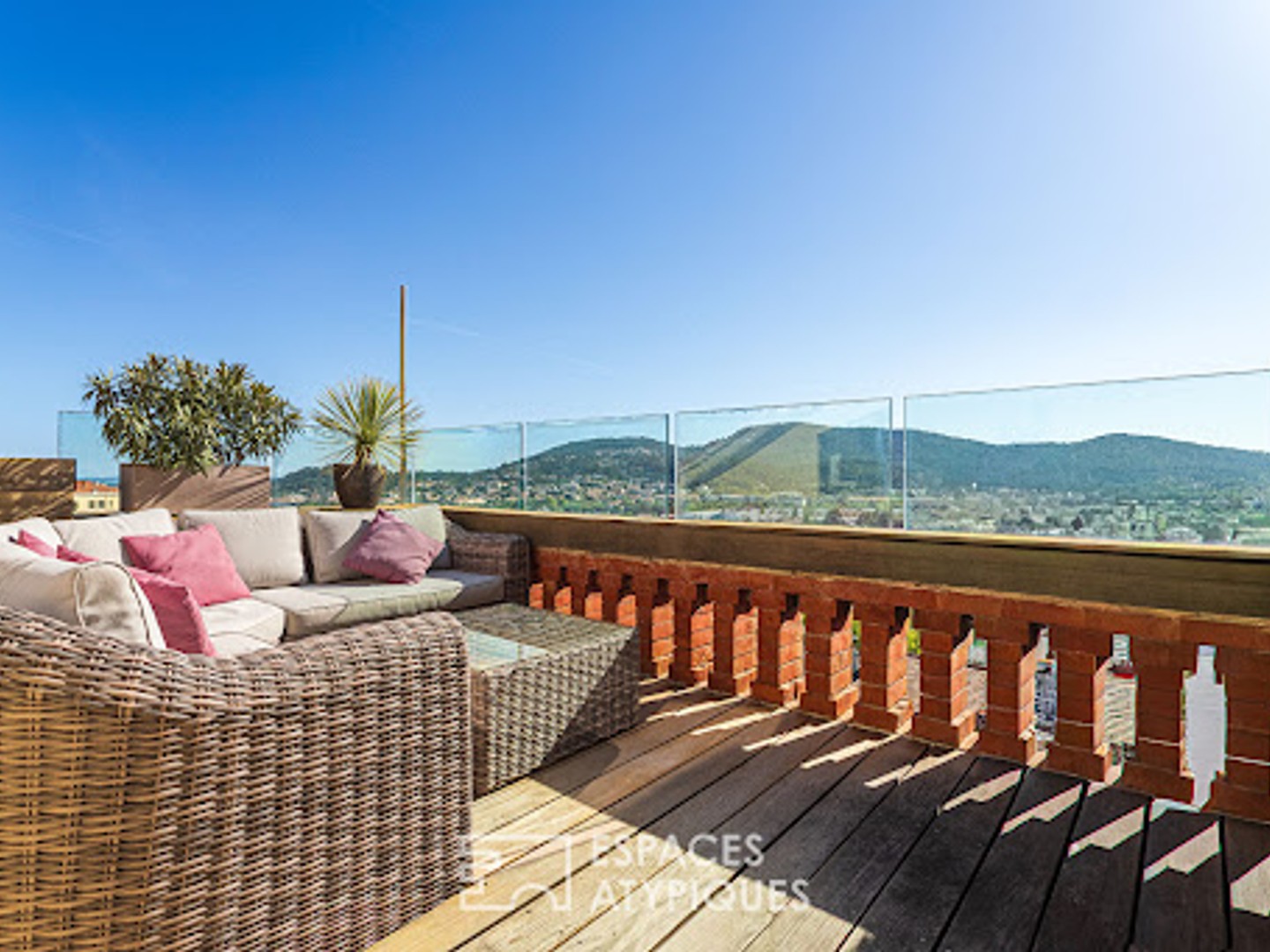 Appartement à vendre - 5 pièces - 129m2 - Hyères (83400)