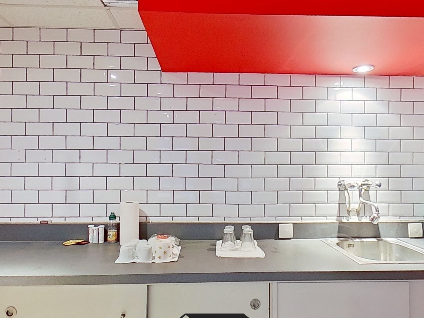 Locaux à vendre - 2 pièces - 86m2 - Saint-Étienne (42100)