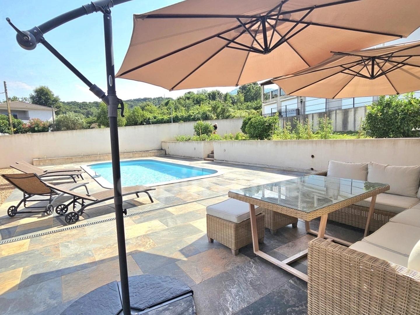Propriété 11 pièces 368 m²
