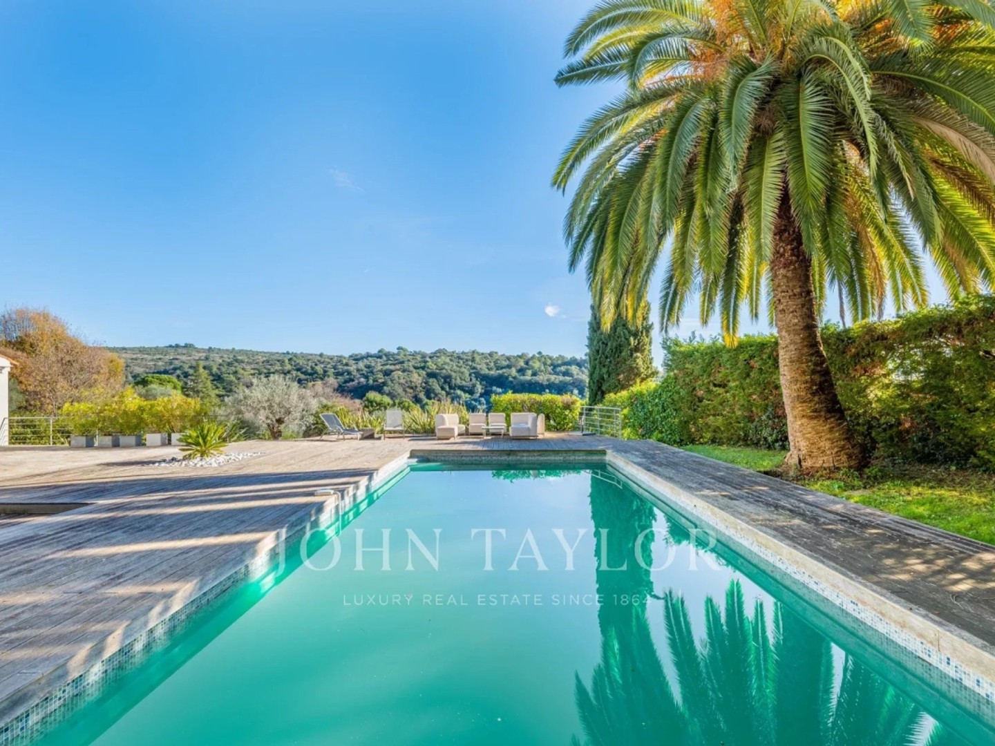 Maison contemporaine calme absolu à Biot
