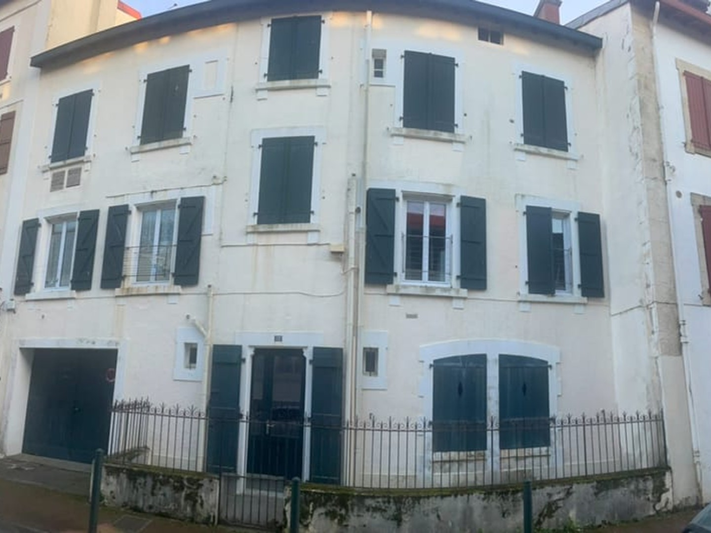 IMMEUBLE DE 4 APPARTEMENTS CENTRE VILLE