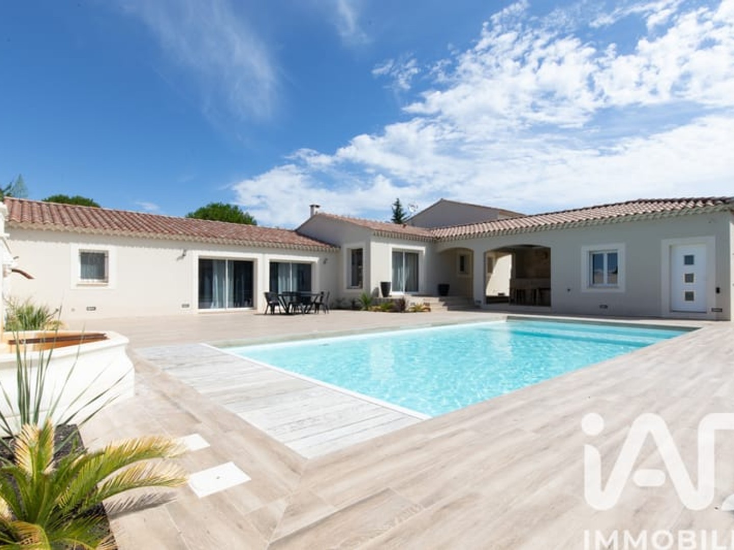 Maison à vendre - 11 pièces - 275m2 - Aubignan (84810)
