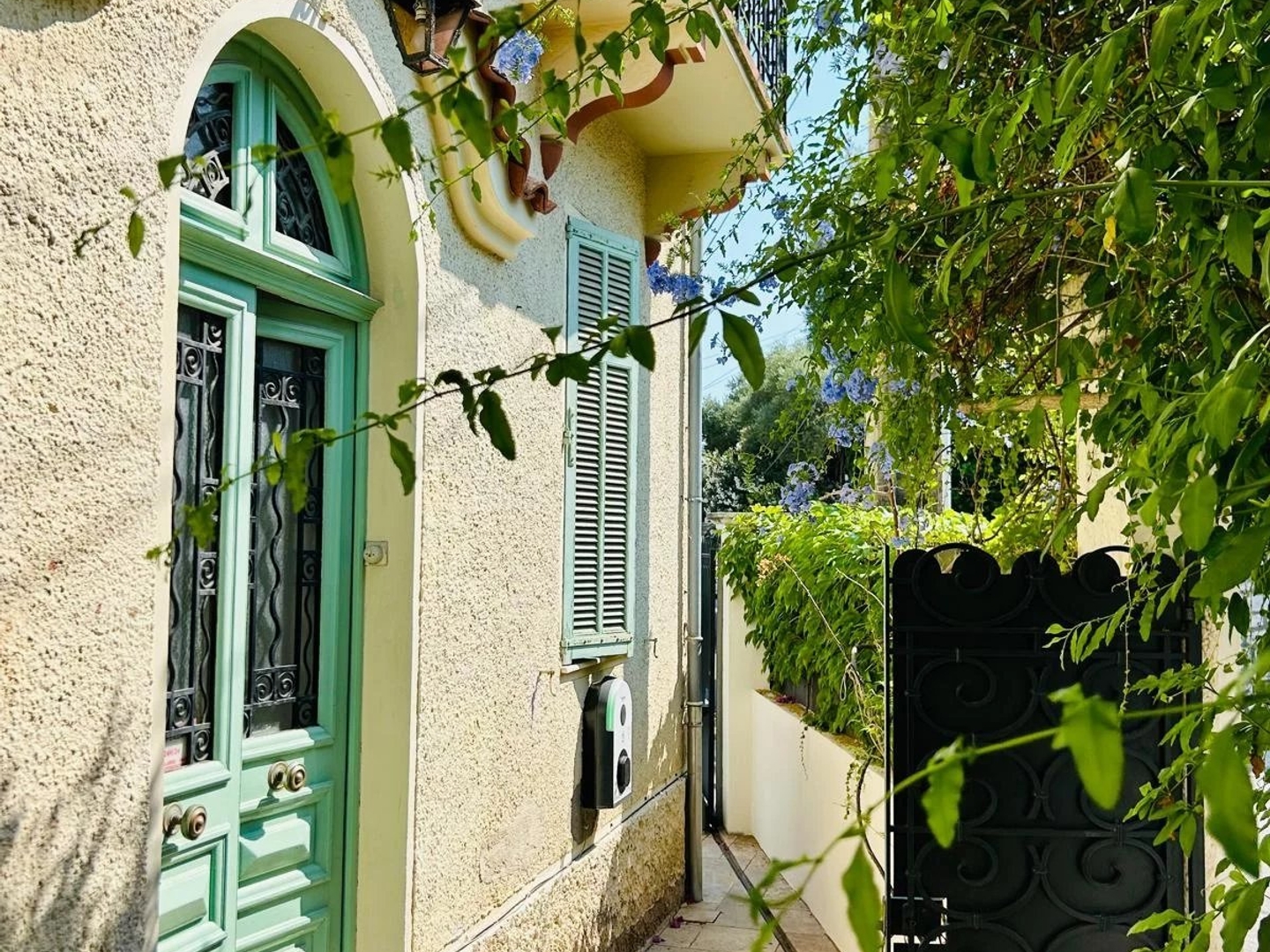 Maison à vendre - 5 pièces - 129m2 - Antibes (06160)