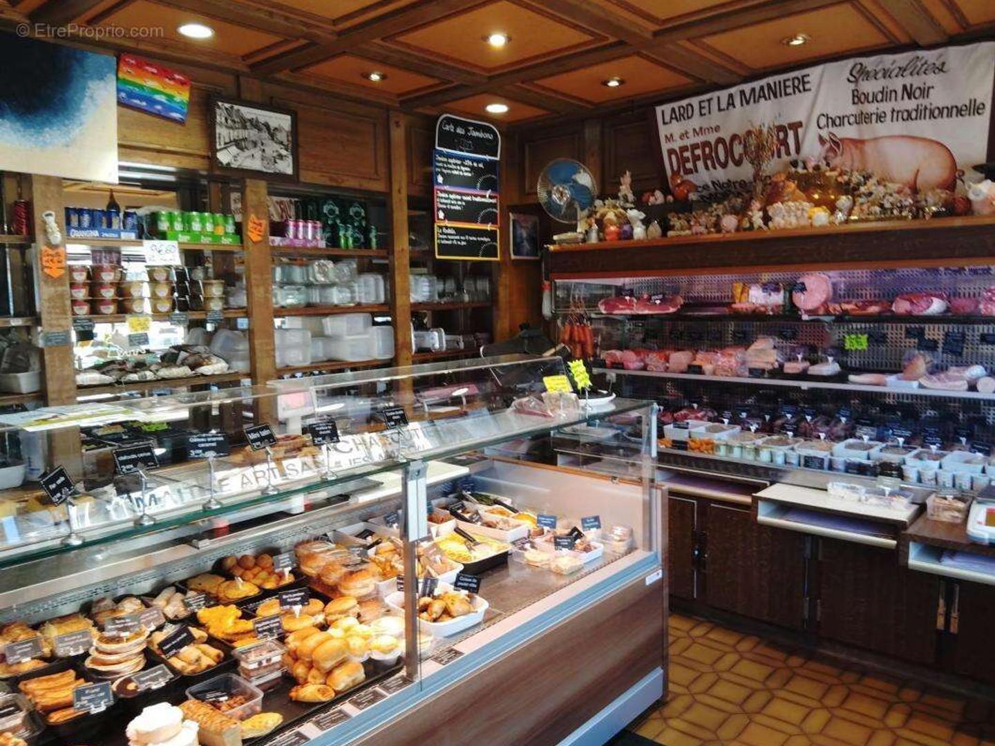 Magasin à vendre - 5 pièces - 413m2 - Mortagne-Au-Perche (61400)