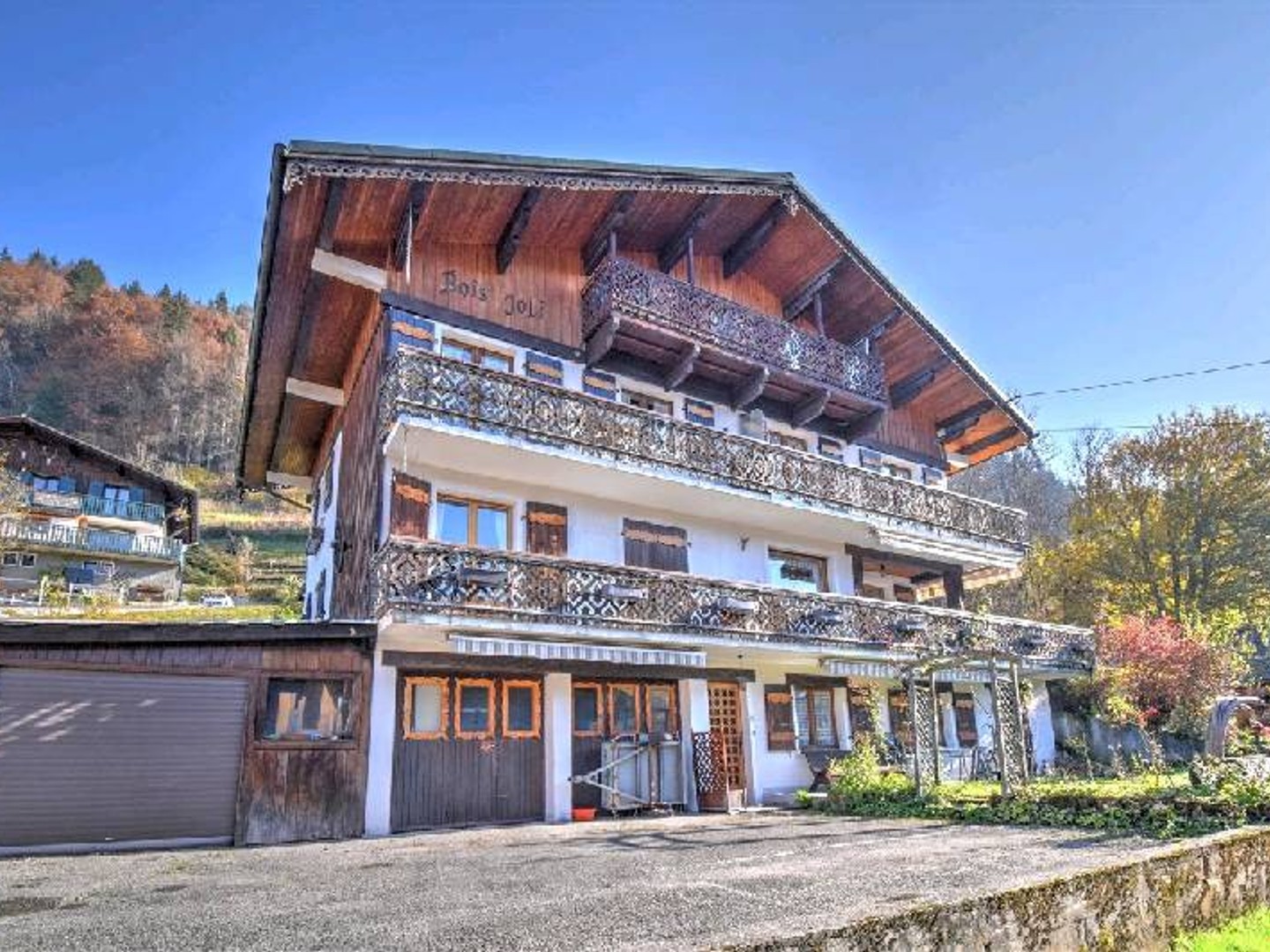 Maison 14 pièces 266 m²