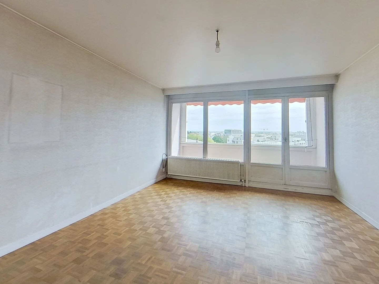 Appartement à vendre - 2 pièces - 57m2 - Lyon 8e (69008)
