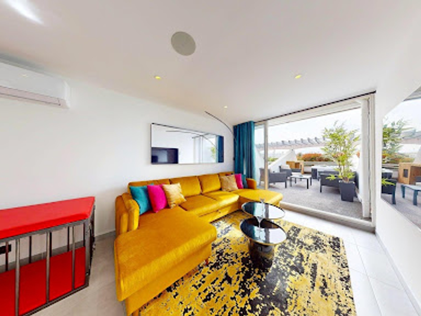 Appartement 1 pièce 87 m²