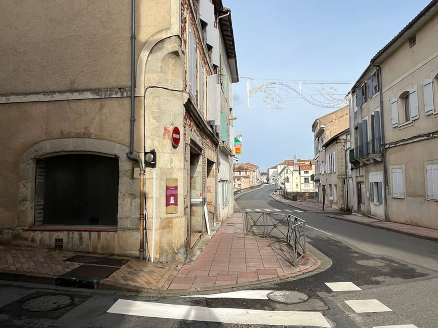 Magasin à vendre - 2 pièces - 35m2 - Villeneuve-Sur-Lot (47300)
