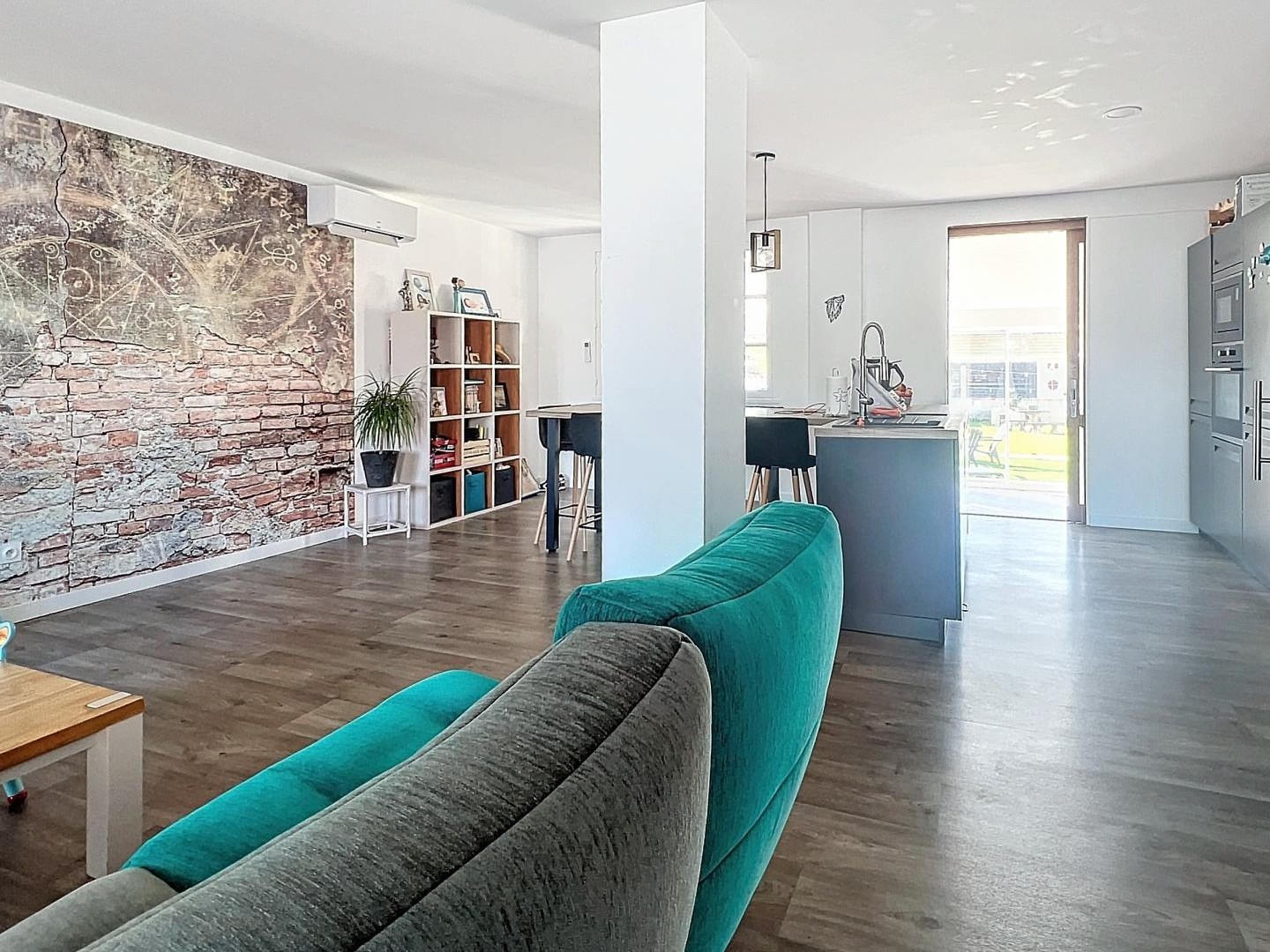Maison à vendre - 5 pièces - 138m2 - Périgny (17180)