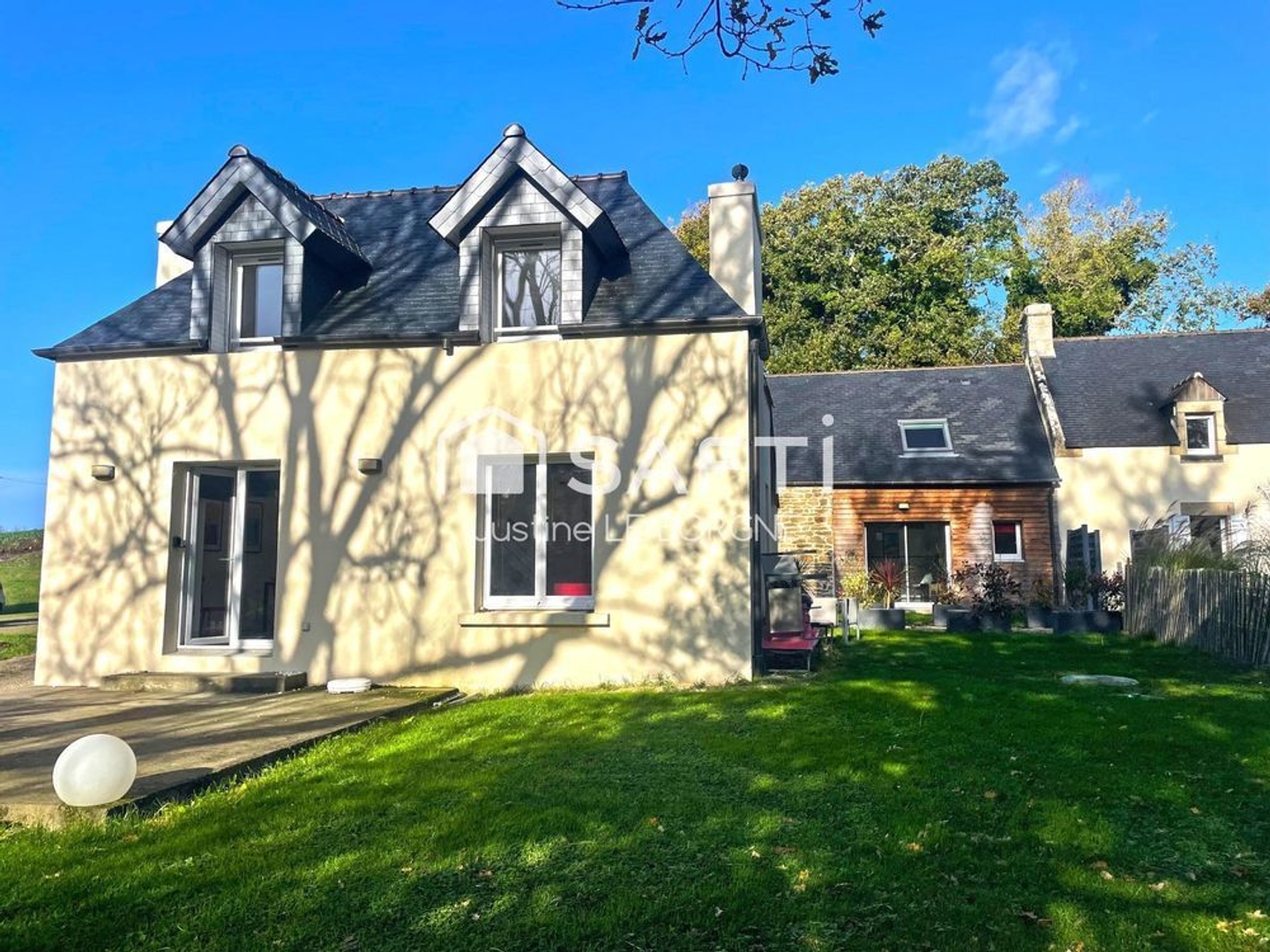 Maison à vendre - 13 pièces - 296m2 - Plovan (29720)