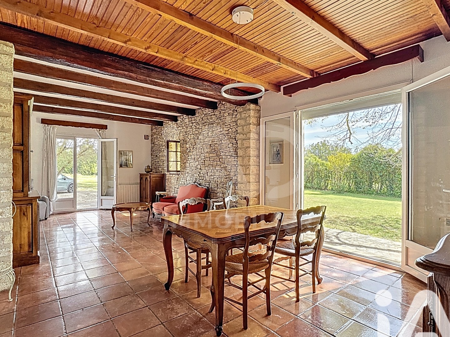 Maison à vendre - 5 pièces - 98m2 - Saumane-De-Vaucluse (84800)