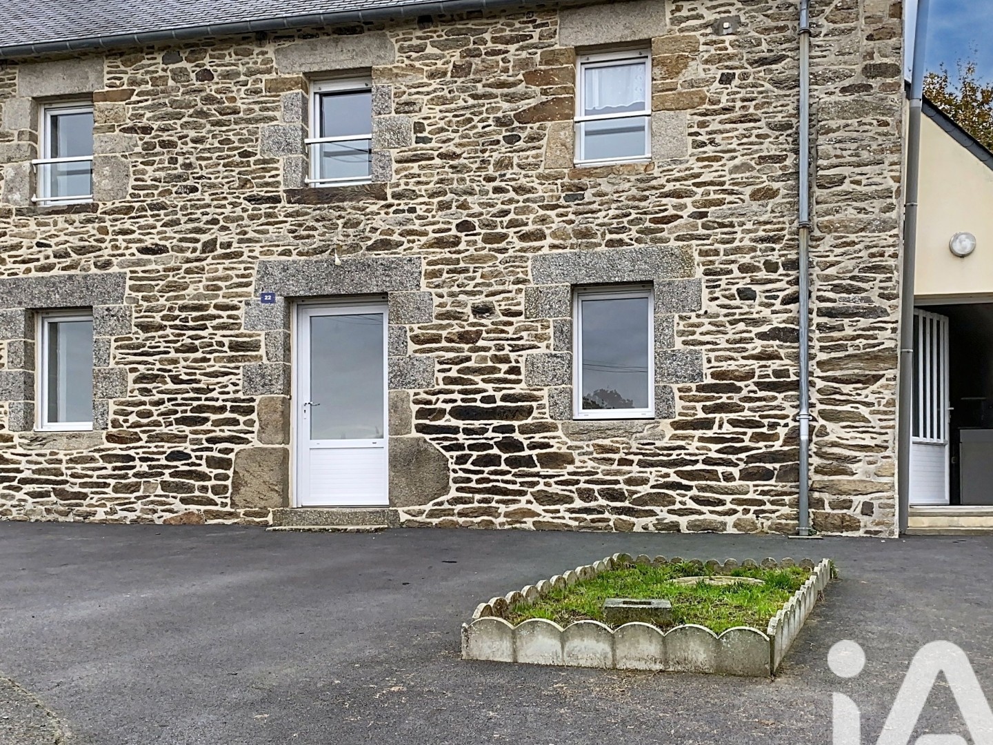 Maison à vendre - 4 pièces - 94m2 - Plouguenast-Langast (22150)