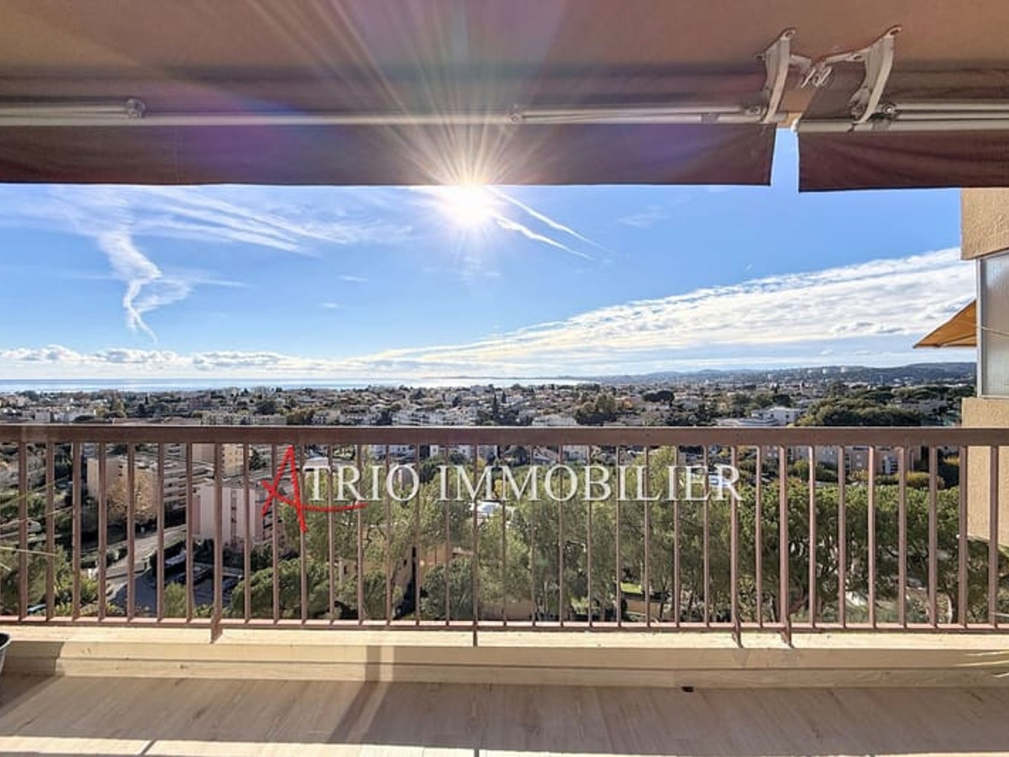 Appartement à vendre - 3 pièces - 65m2 - Cagnes-Sur-Mer (06800)