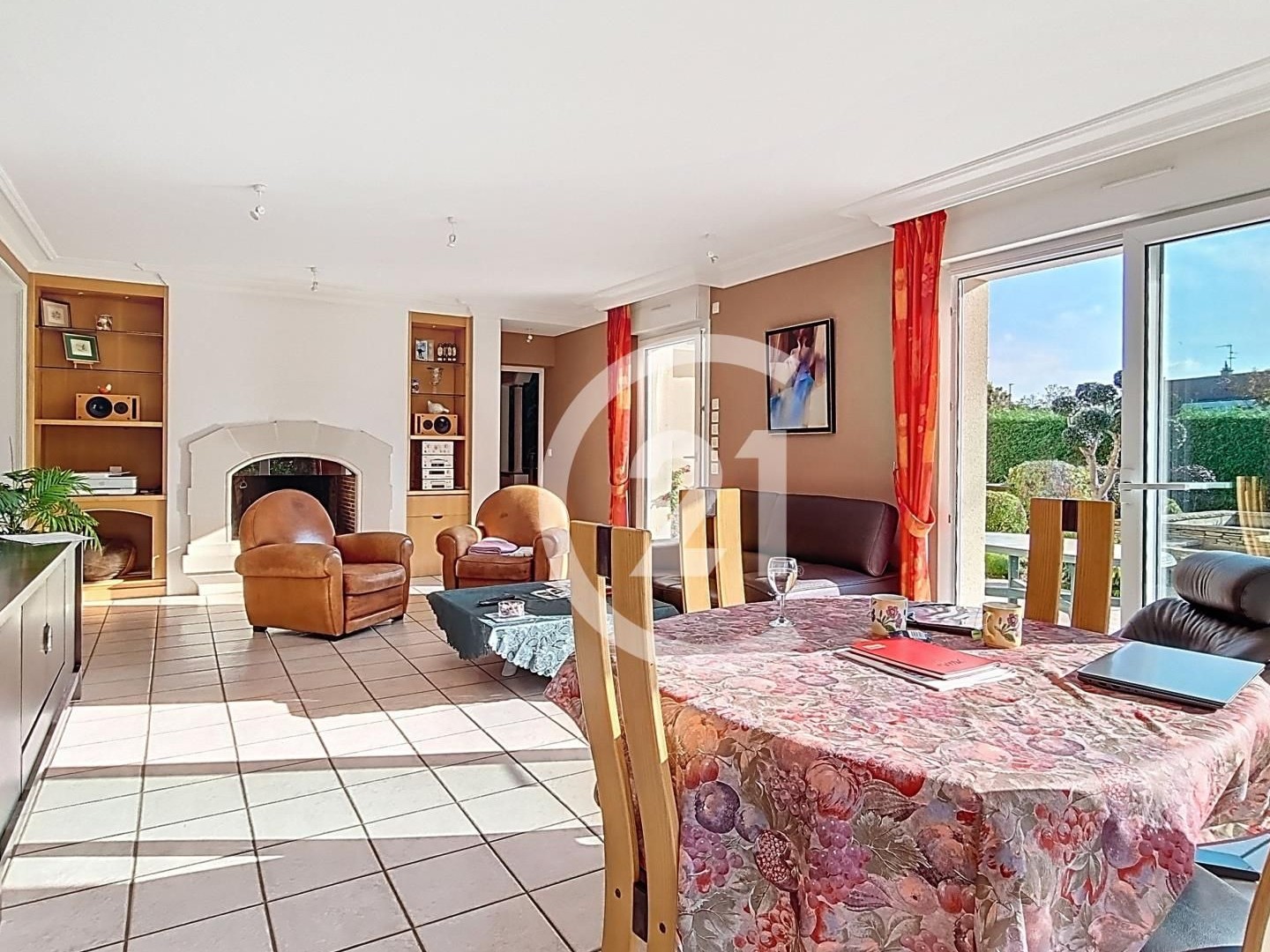 Immeuble à vendre - 447m2 - Caen (14000)