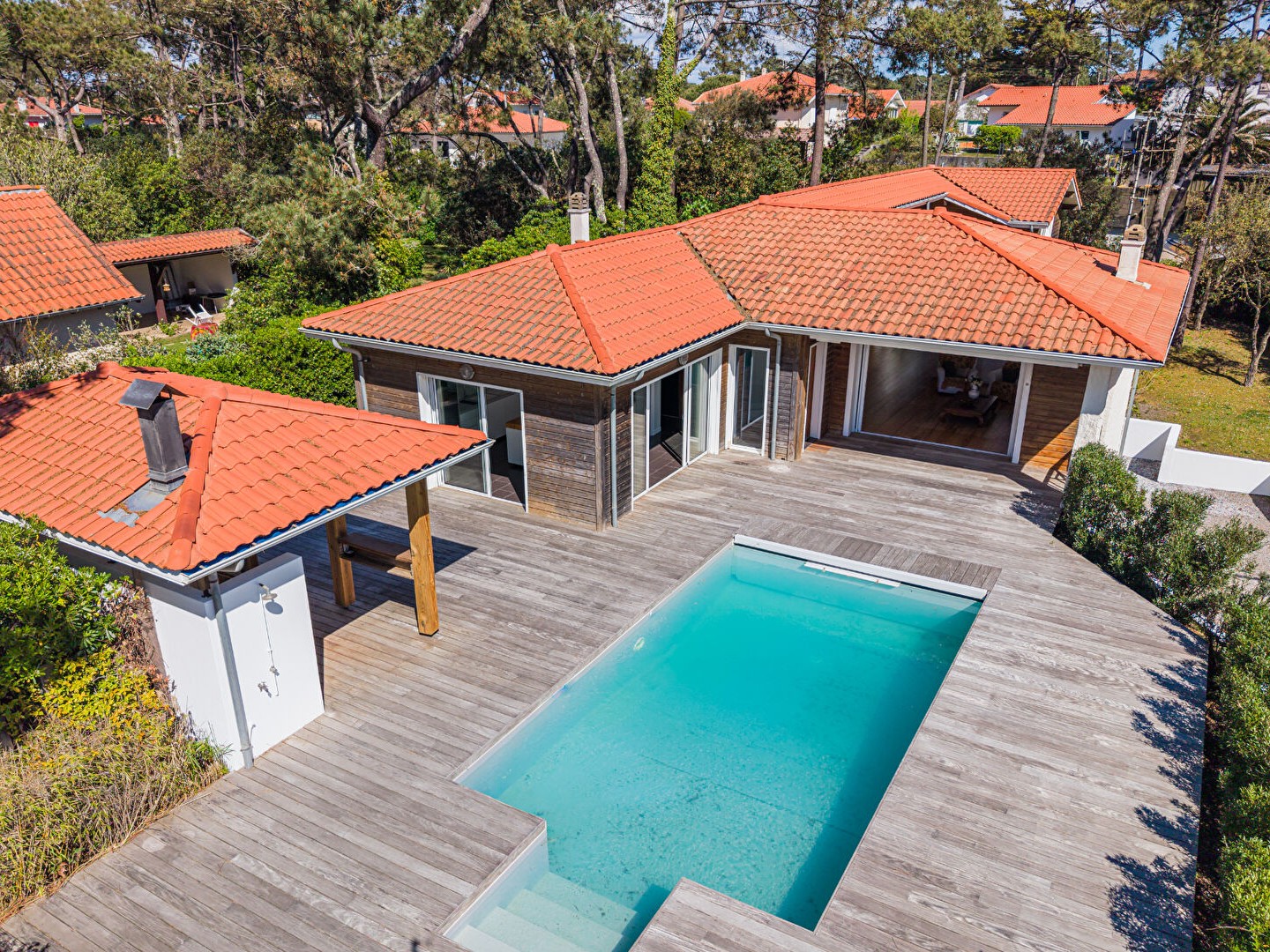 Maison 7 pièces 285 m²