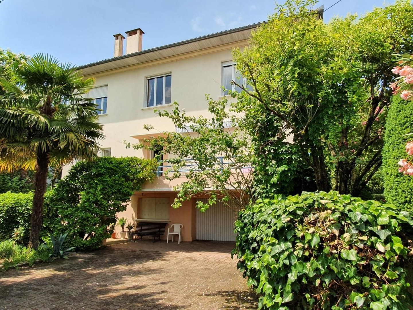 Maison à vendre - 7 pièces - 219m2 - Villeneuve-Sur-Lot (47300)
