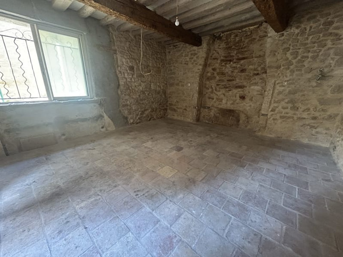 Appartement à vendre - 1 pièce - 28m2 - Sernhac (30210)