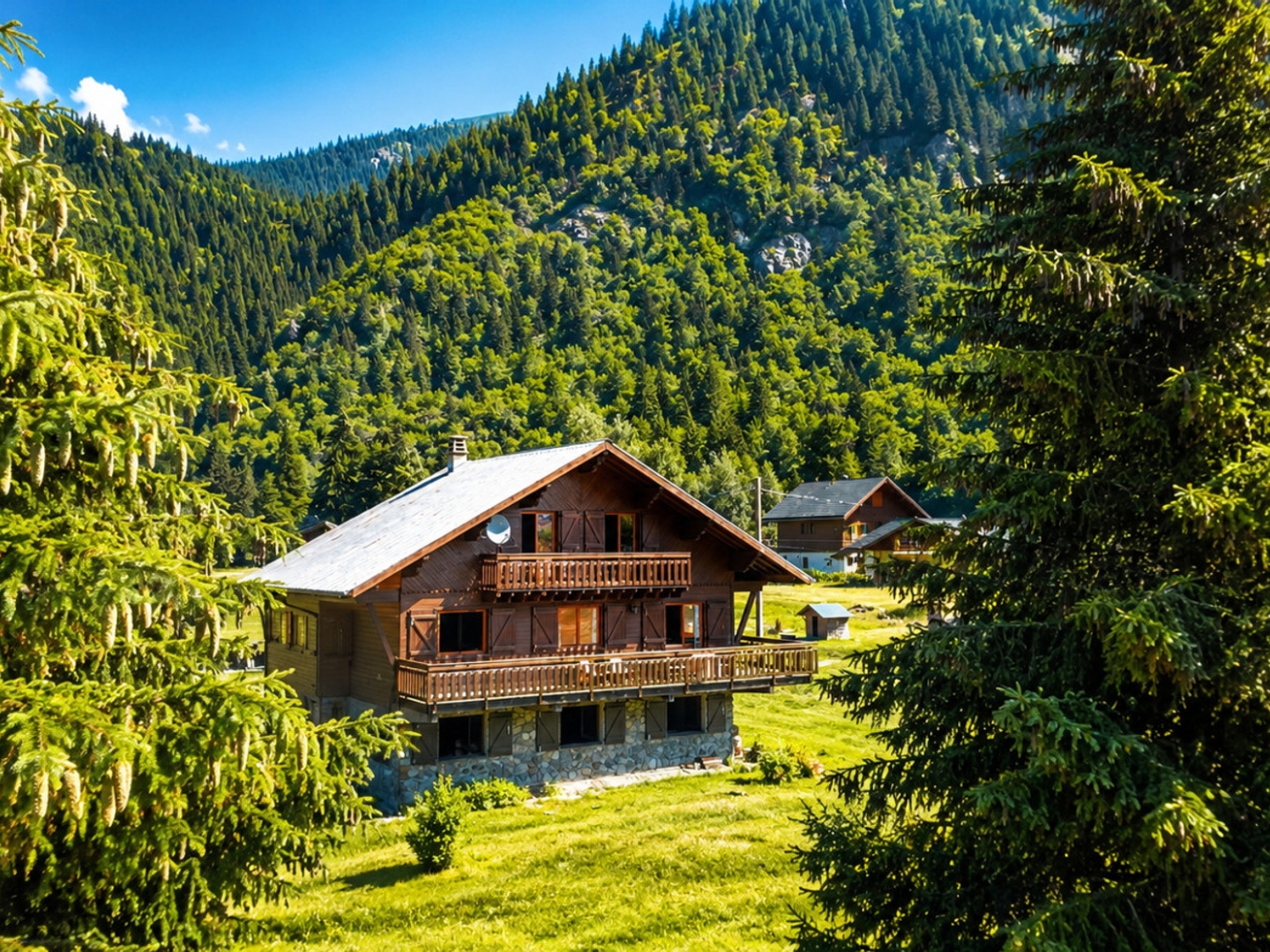 CHALET D'EXCEPTION à la Morte– 190 m²  Vue panoramique – Studio indépendant – Alpe du Grand Serre