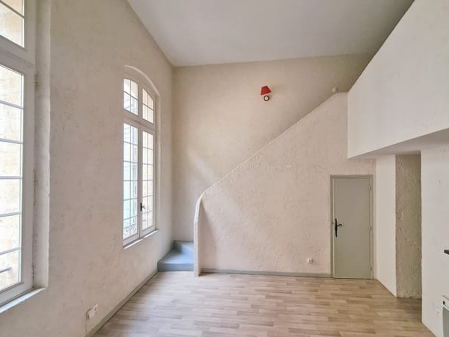 Appartement à vendre - 2 pièces - 51m2 - Uzès (30700)