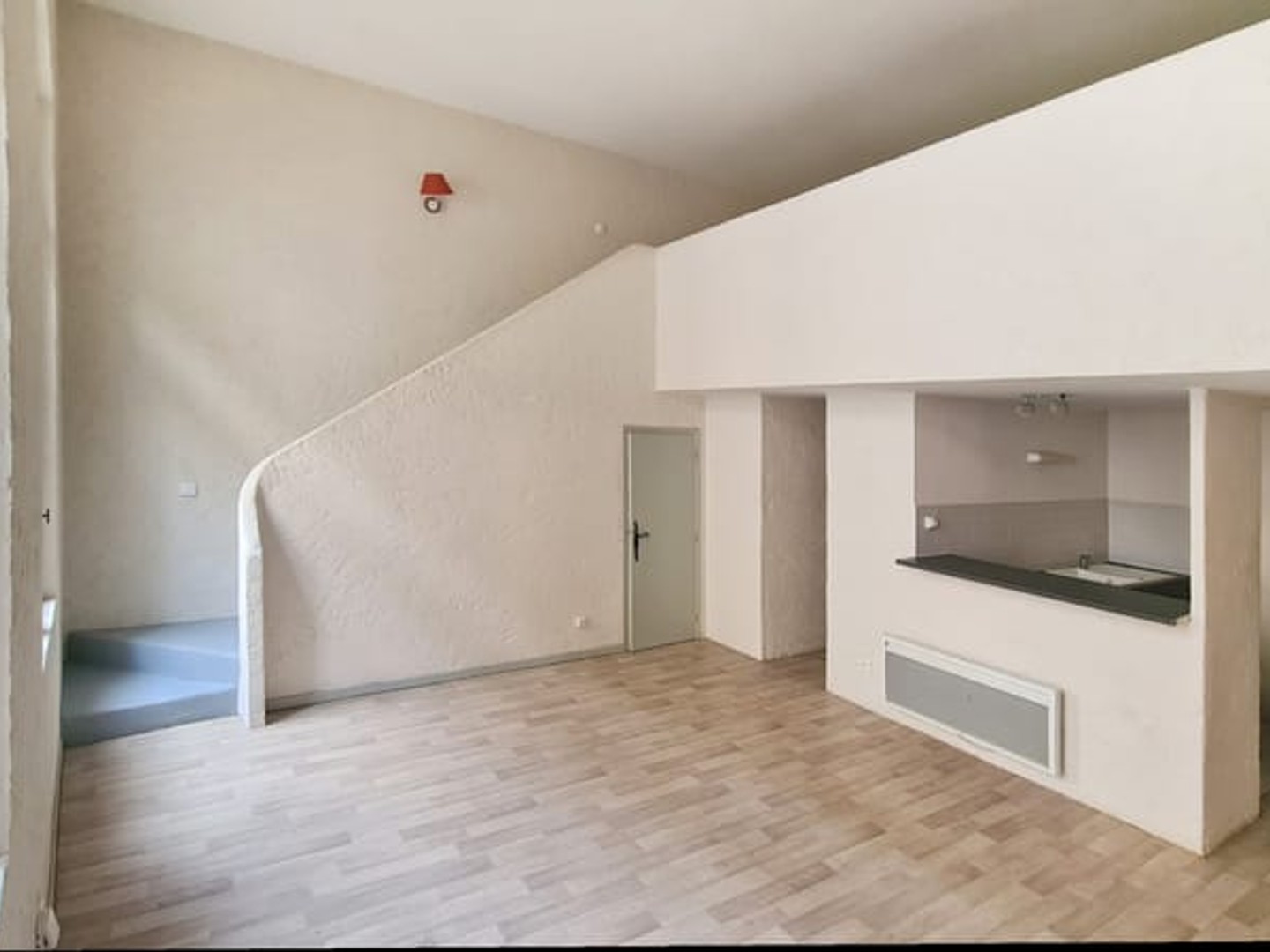 Appartement à vendre - 2 pièces - 51m2 - Uzès (30700)