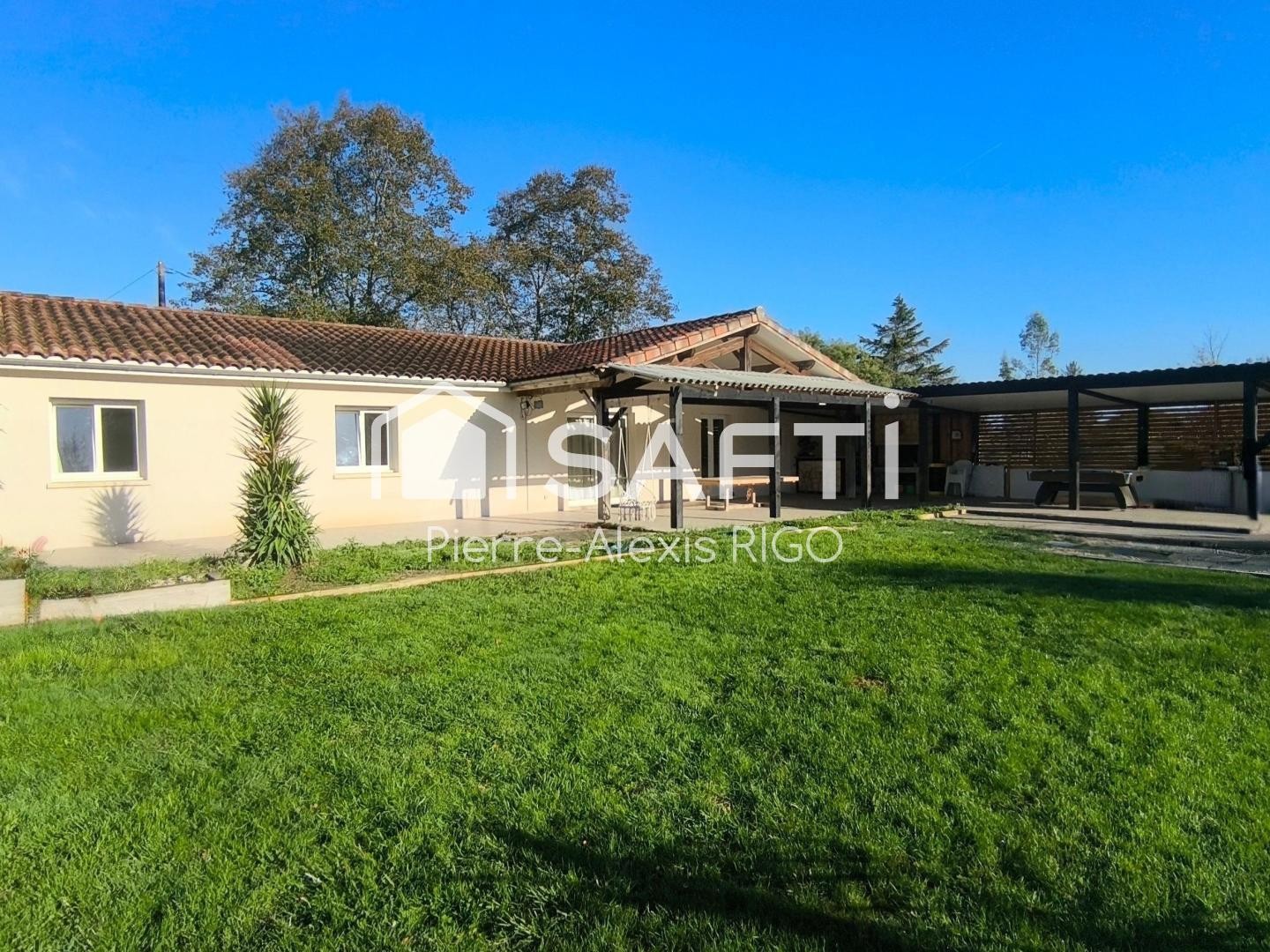 Maison à vendre - 5 pièces - 153m2 - Miramont-De-Guyenne (47800)