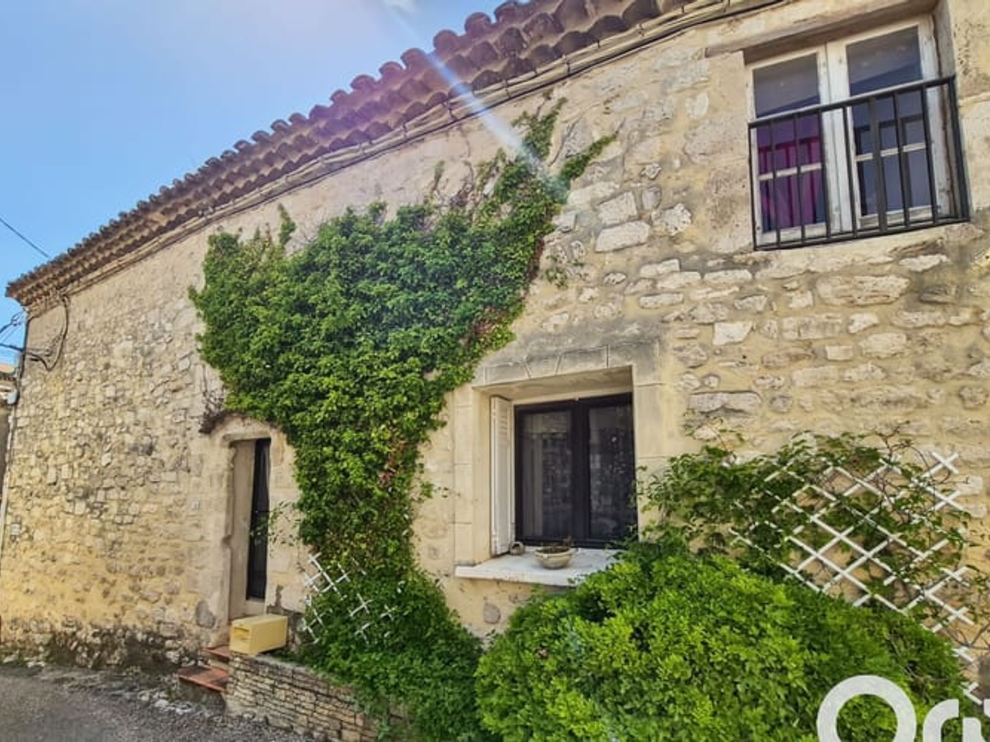 Maison à vendre - 3 pièces - 130m2 - La Garde-Adhémar (26700)
