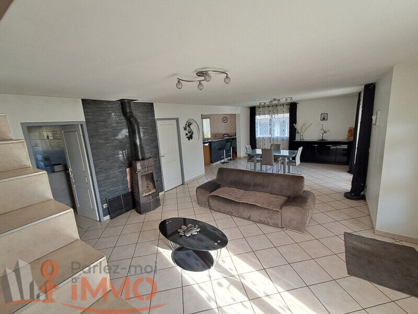 Maison à vendre - 6 pièces - 212m2 - Novalaise (73470)