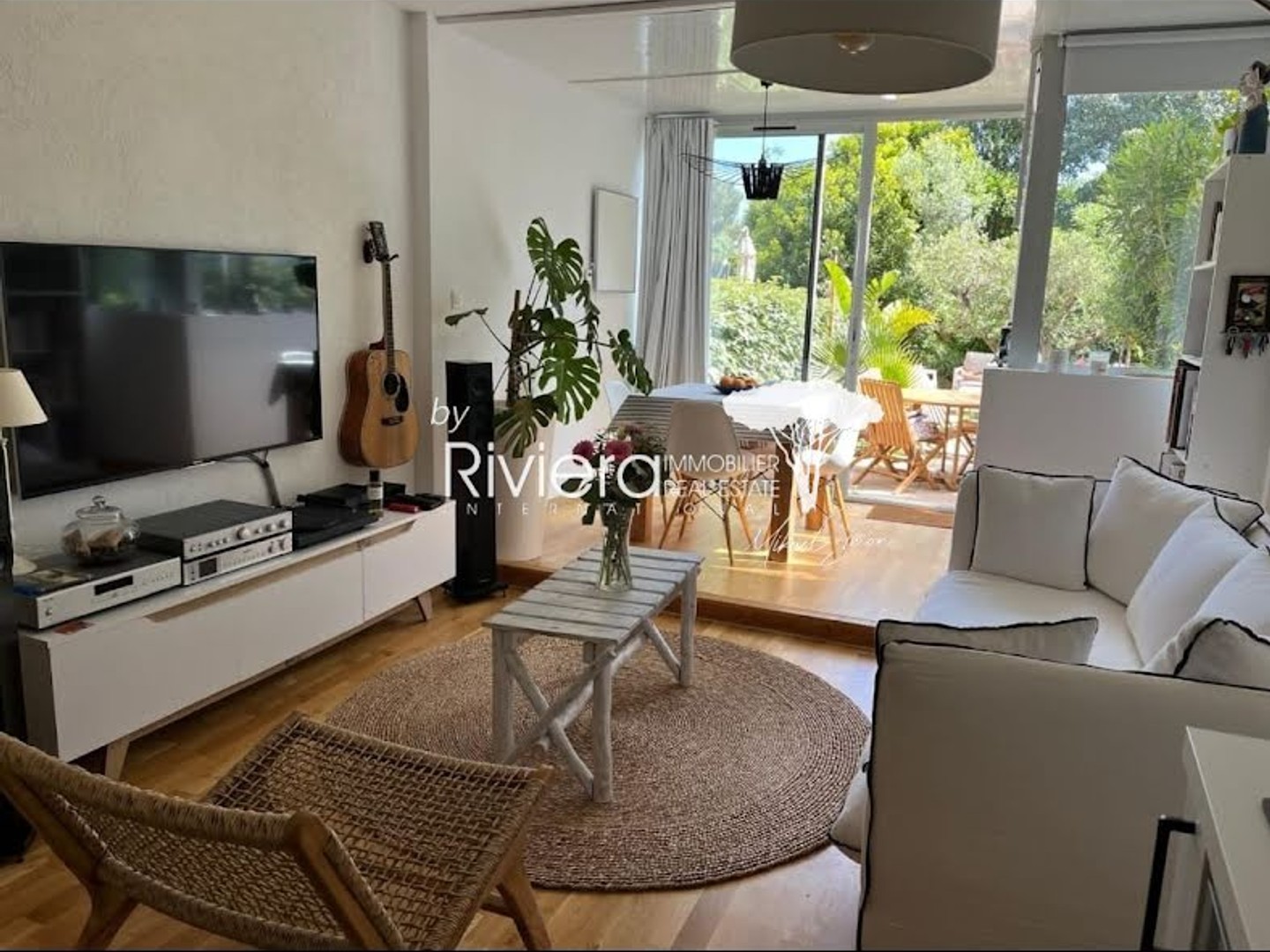 Appartement à vendre - 2 pièces - 47m2 - Cavalaire-Sur-Mer (83240)