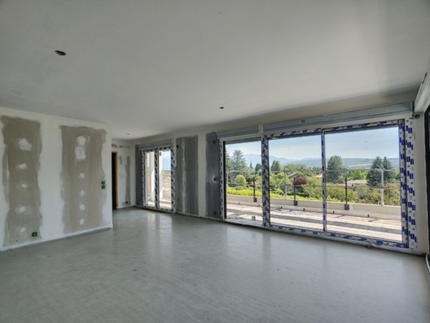 Appartement à vendre 3 pièces attique VETRAZ MONTHOUX (74)
