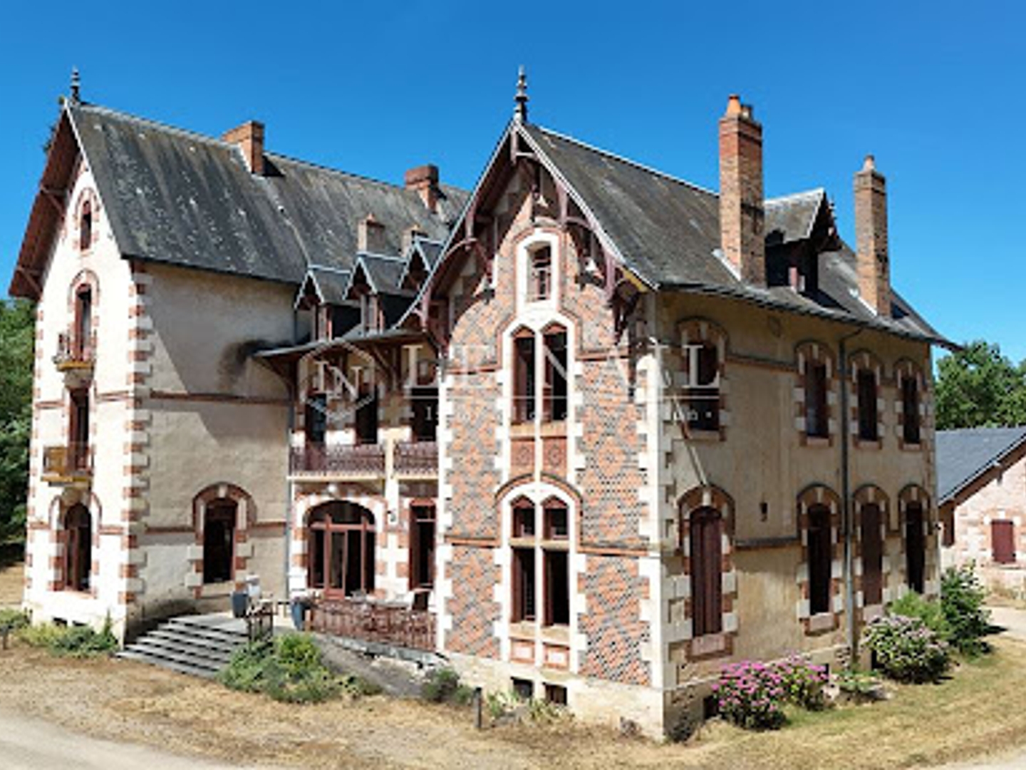 Château 22 pièces 763 m²