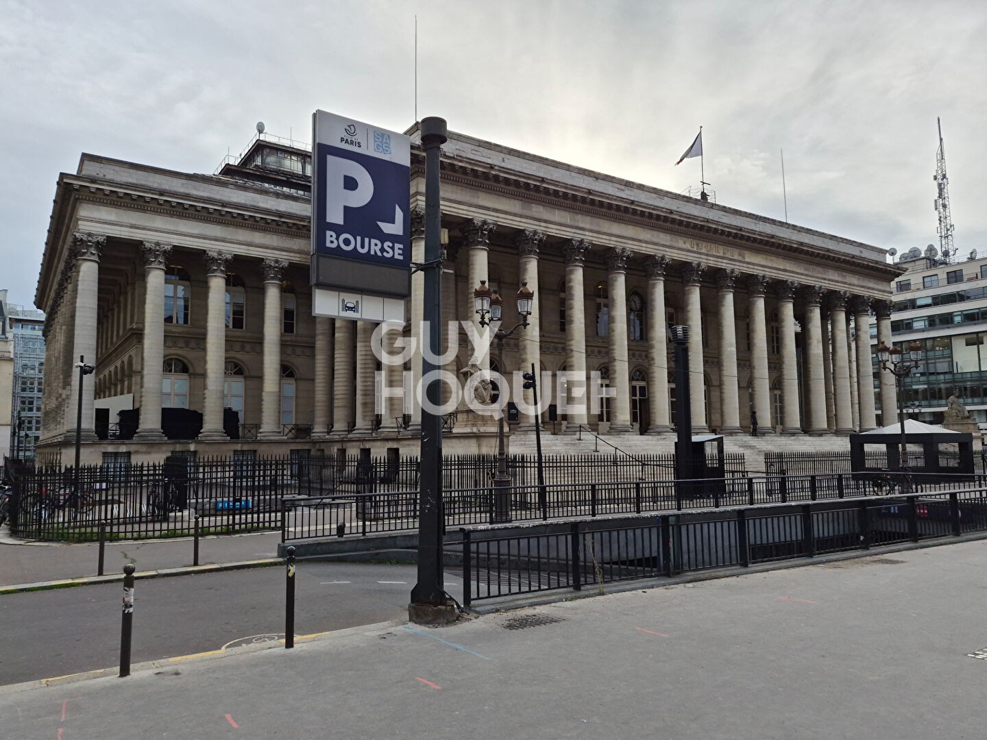 Parking / garage / box à vendre - 33m2 - Paris 2e (75002)