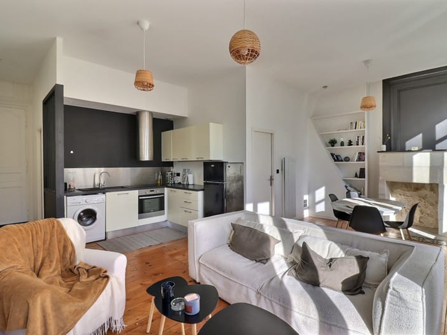 Appartement à vendre - 2 pièces - 46m2 - Bordeaux (33000)