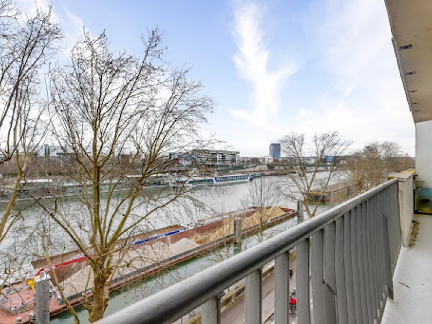 Appartement à vendre - 5 pièces - 136m2 - Paris 16e (75016)