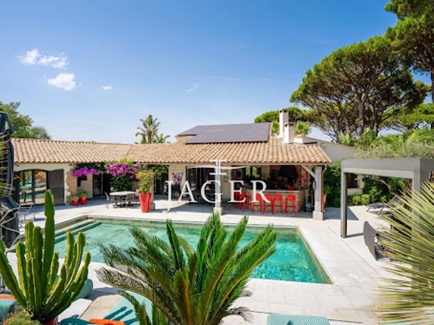 Villa 7 pièces 295 m²