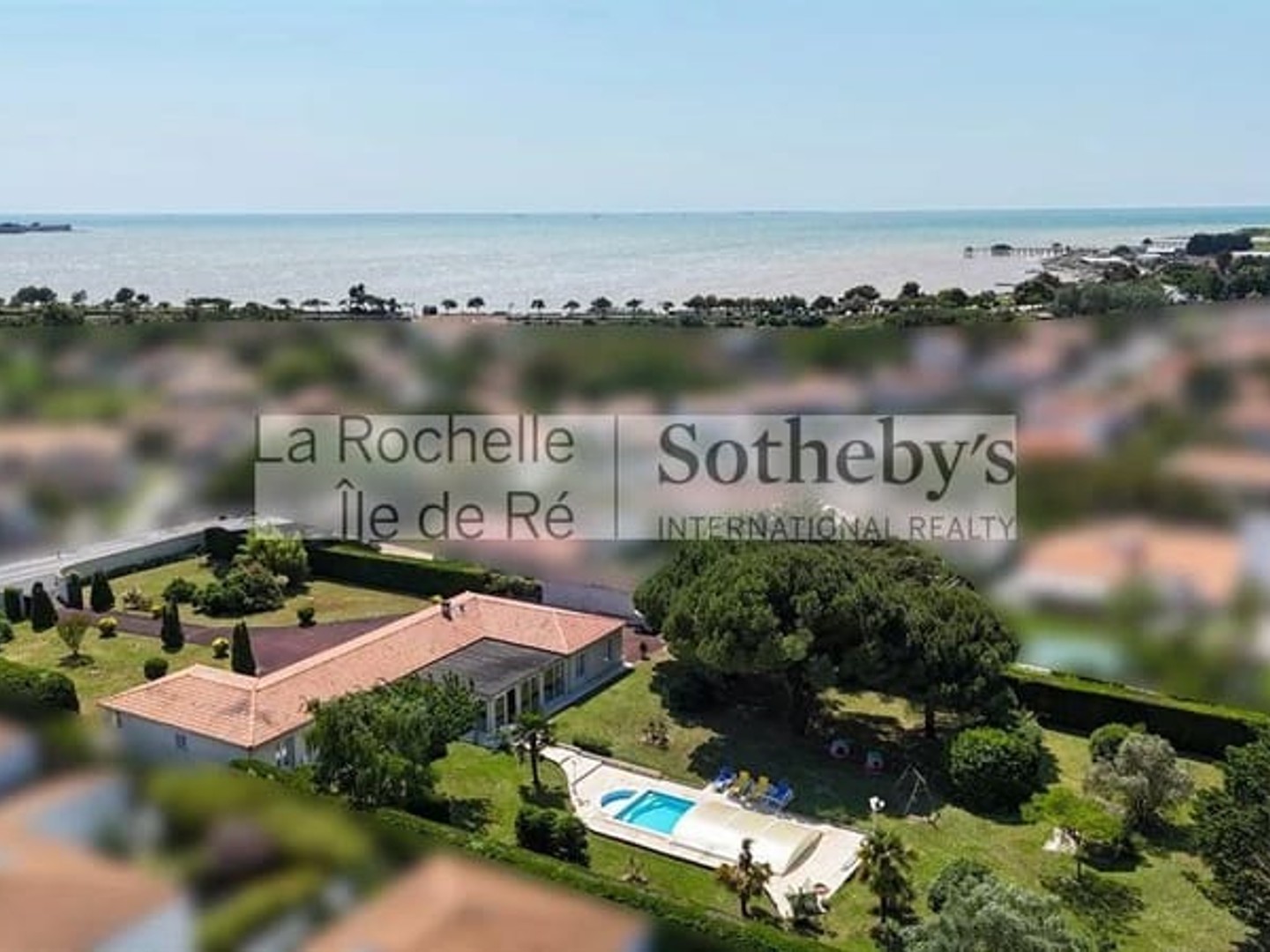 Maison à vendre - 6 pièces - 240m2 - Aytré (17440)