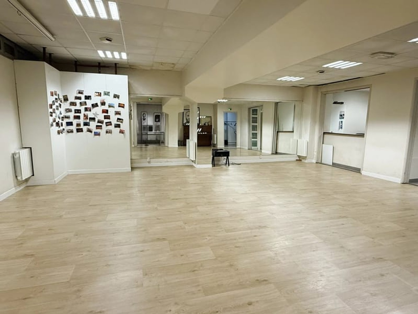PARIS 10e / République - 267 m² indépendants - Potentiel restaur
