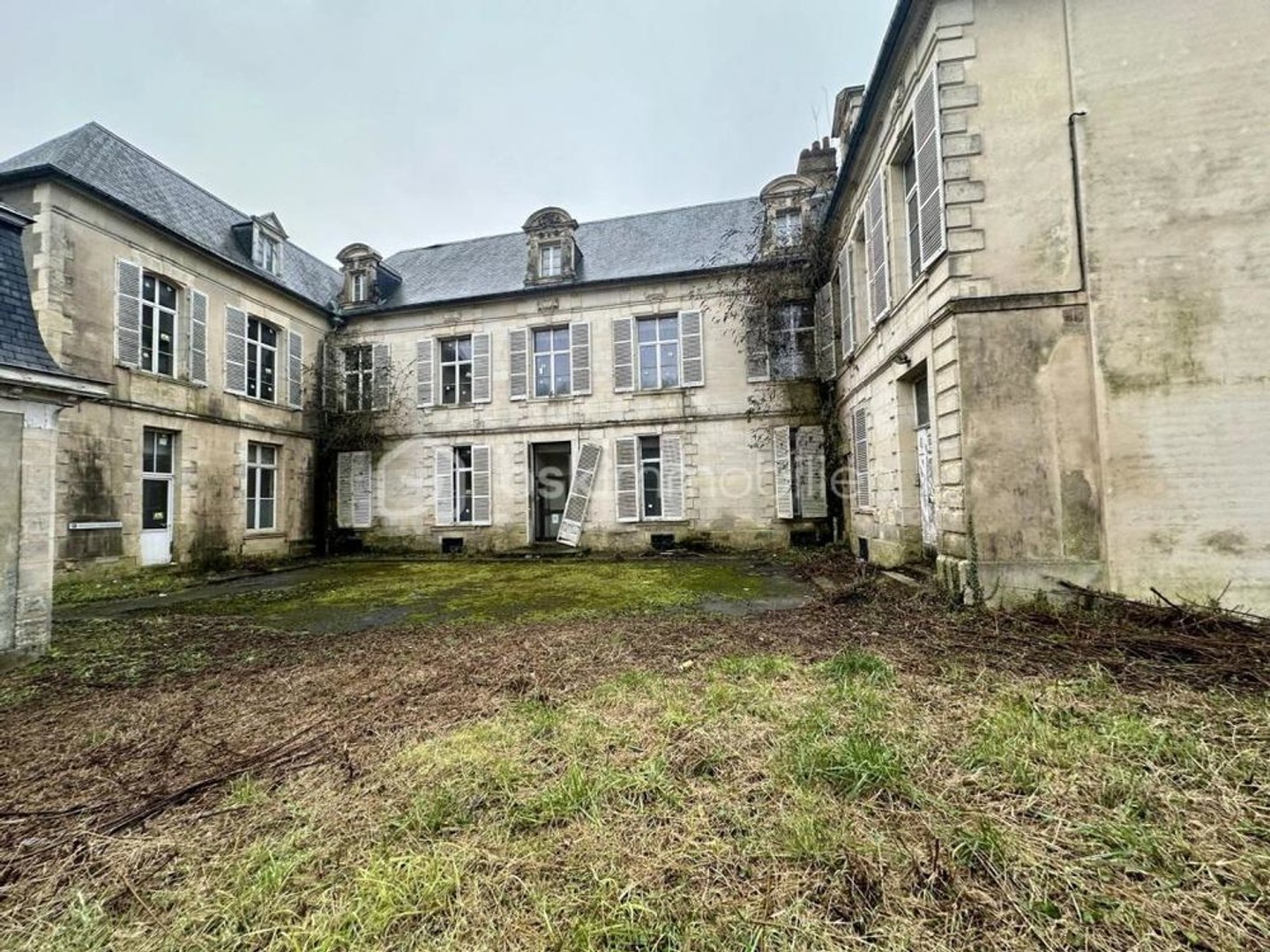 Immeuble 1340 m2