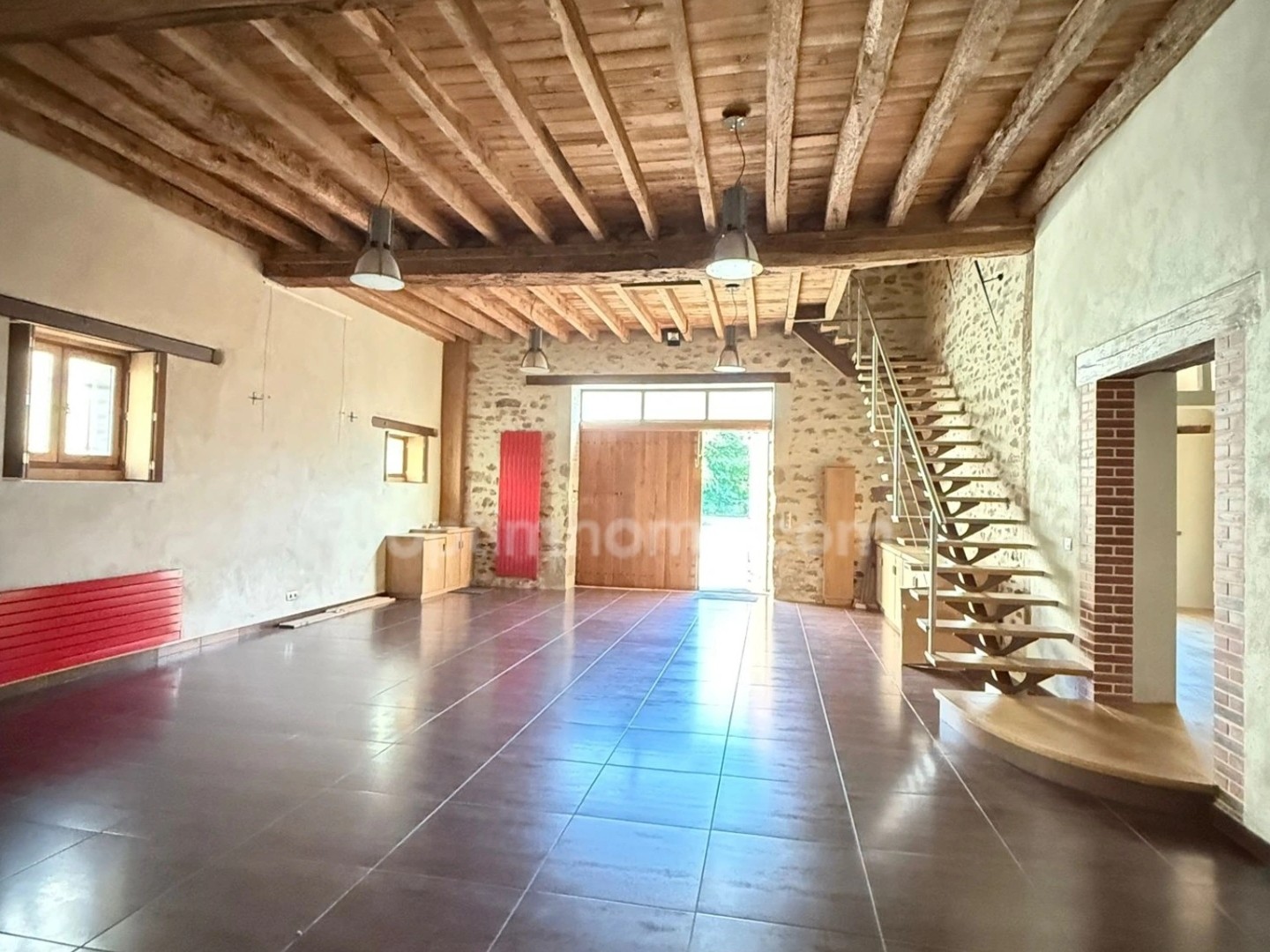 Magasin à vendre - 3 pièces - 152m2 - Dun-Le-Palestel (23800)