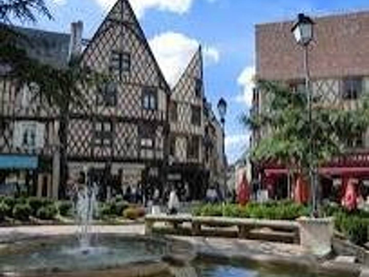 Bureaux à vendre - 630m2 - Bourges (18000)