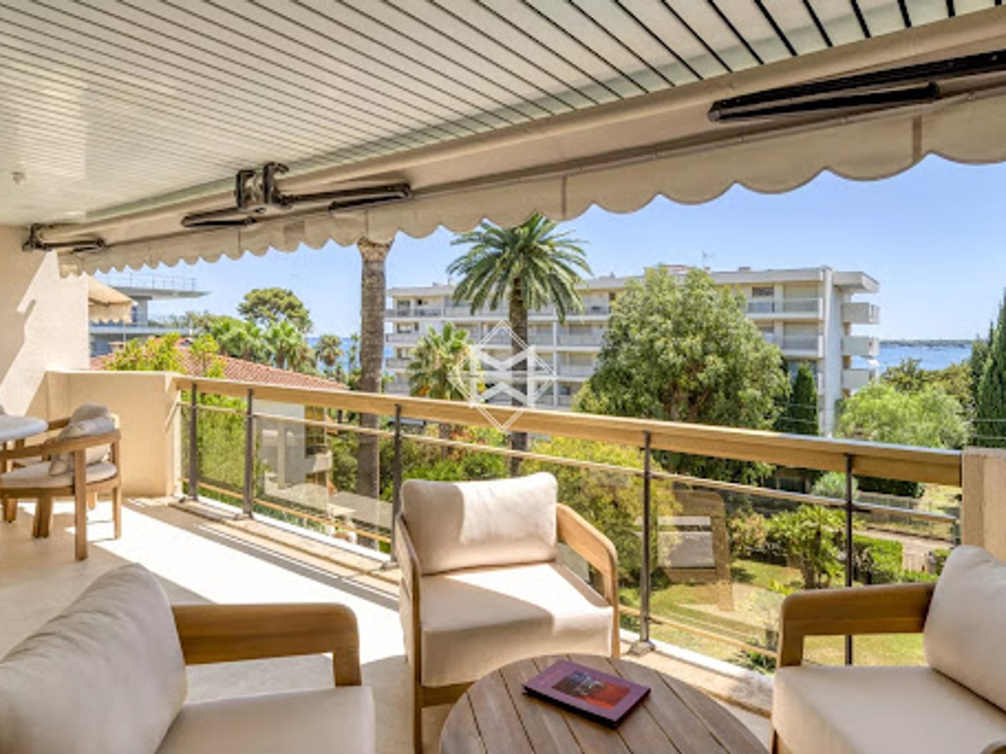 Appartement à vendre - 4 pièces - 102m2 - Cannes (06400)