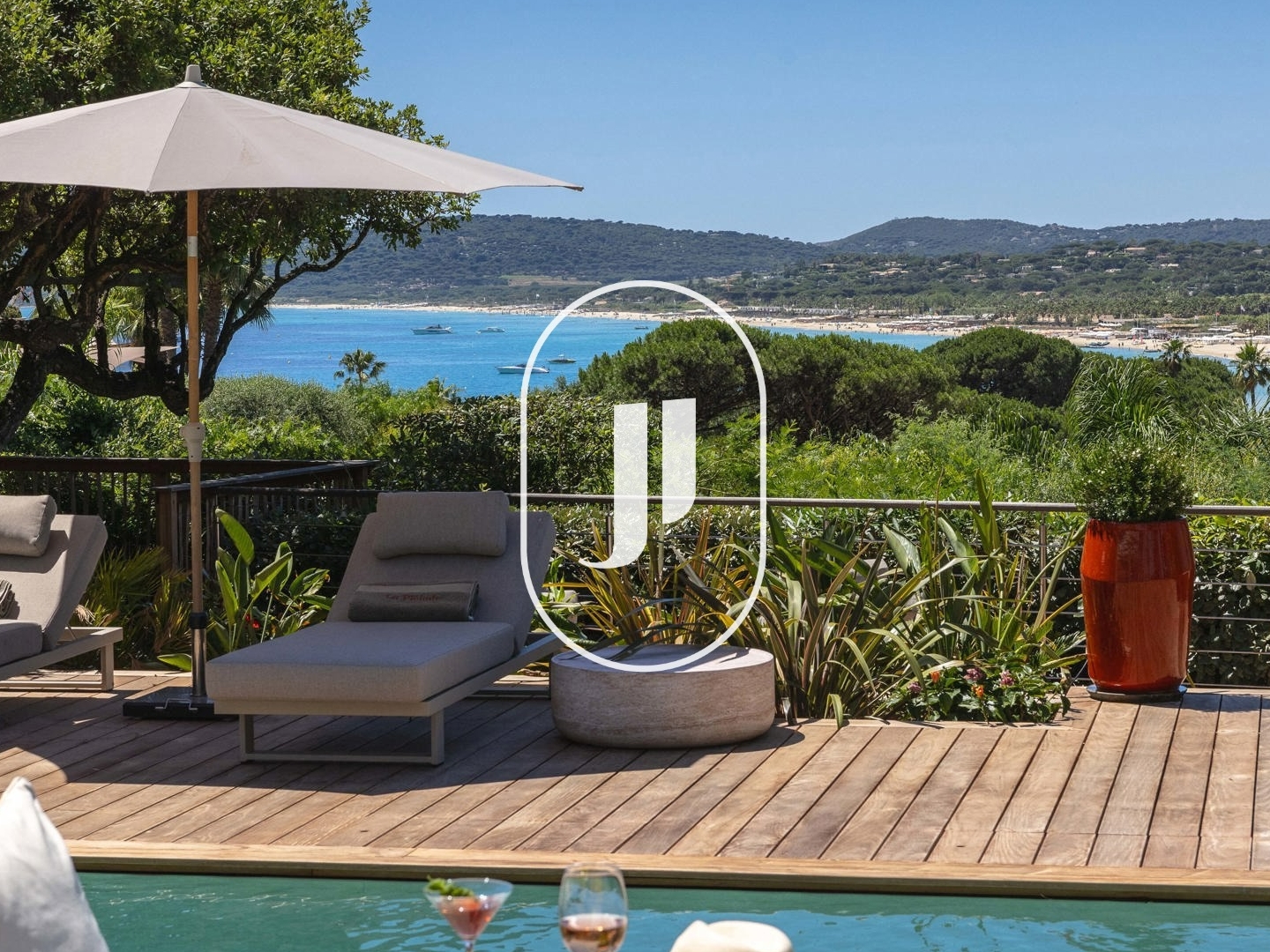 Maison à vendre - 12 pièces - 600m2 - Ramatuelle (83350)