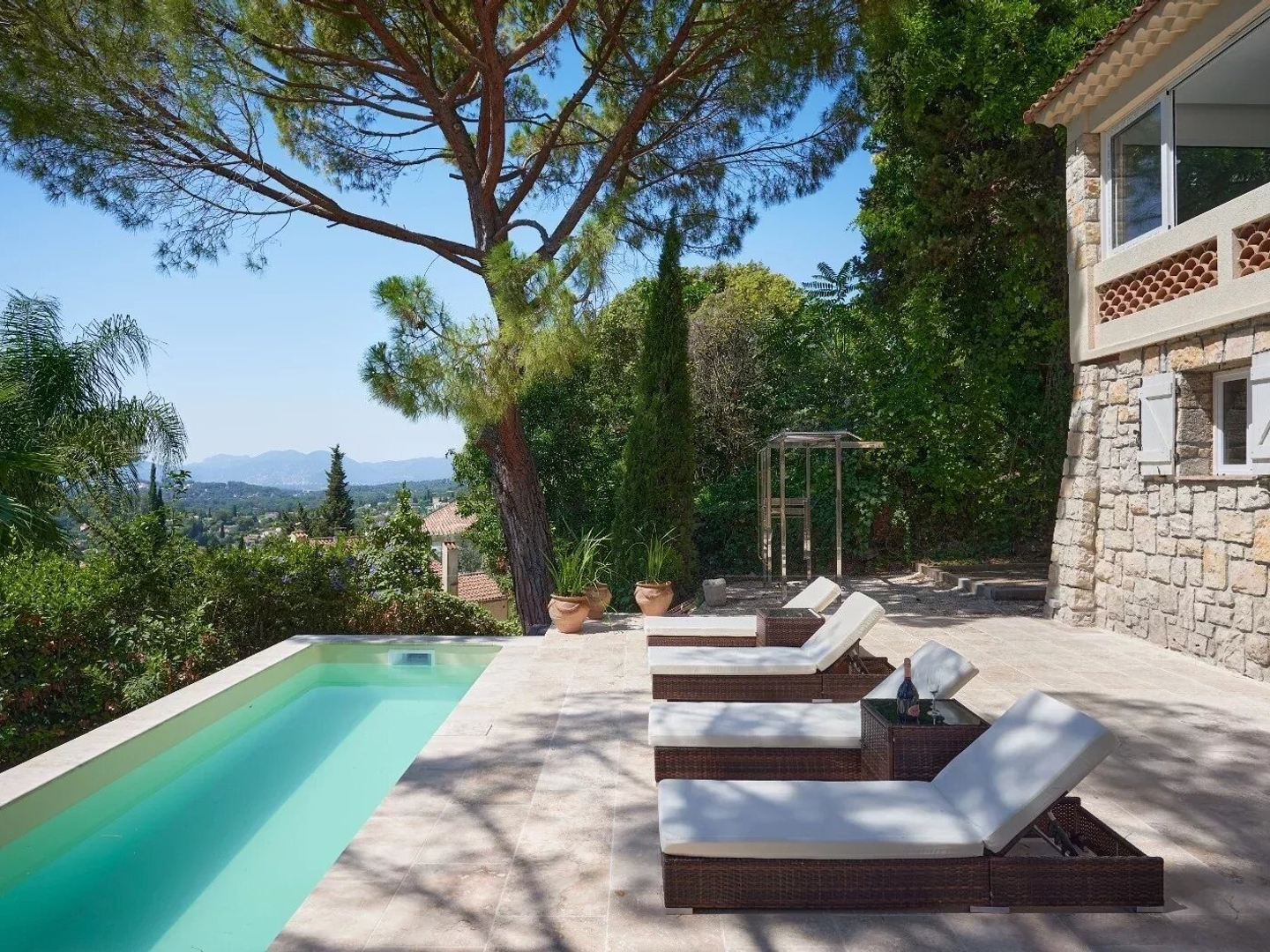 Mougins - Villa Contemporaine Rénovée - Vue Mer - Piscine - Studio Indépendant