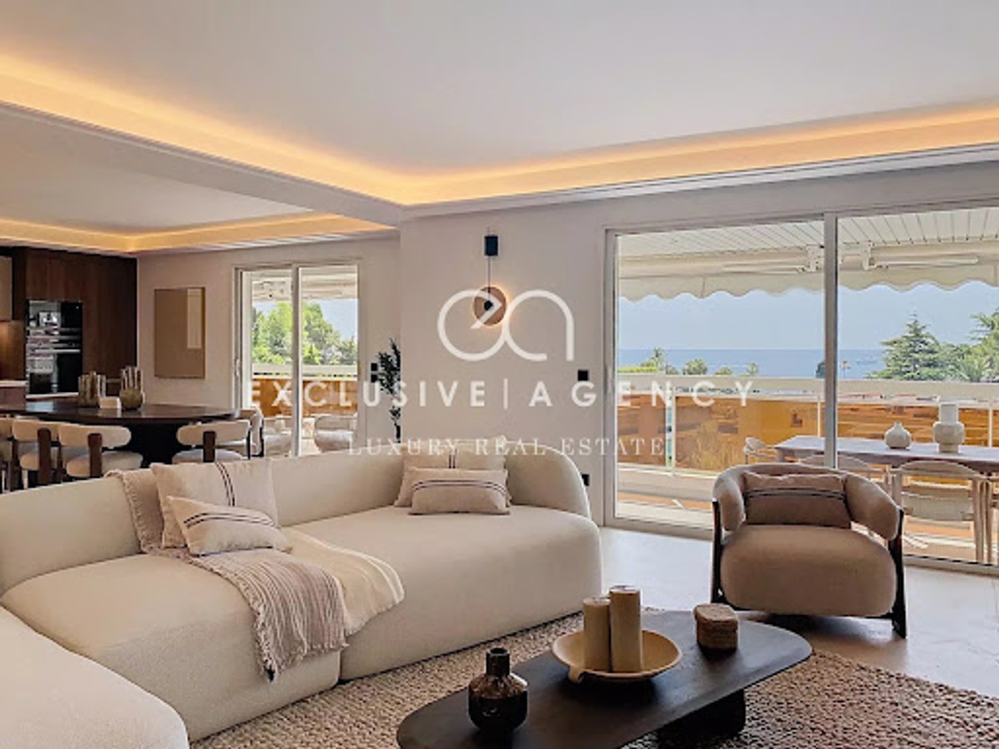 Appartement à vendre - 5 pièces - 136m2 - Cannes (06400)