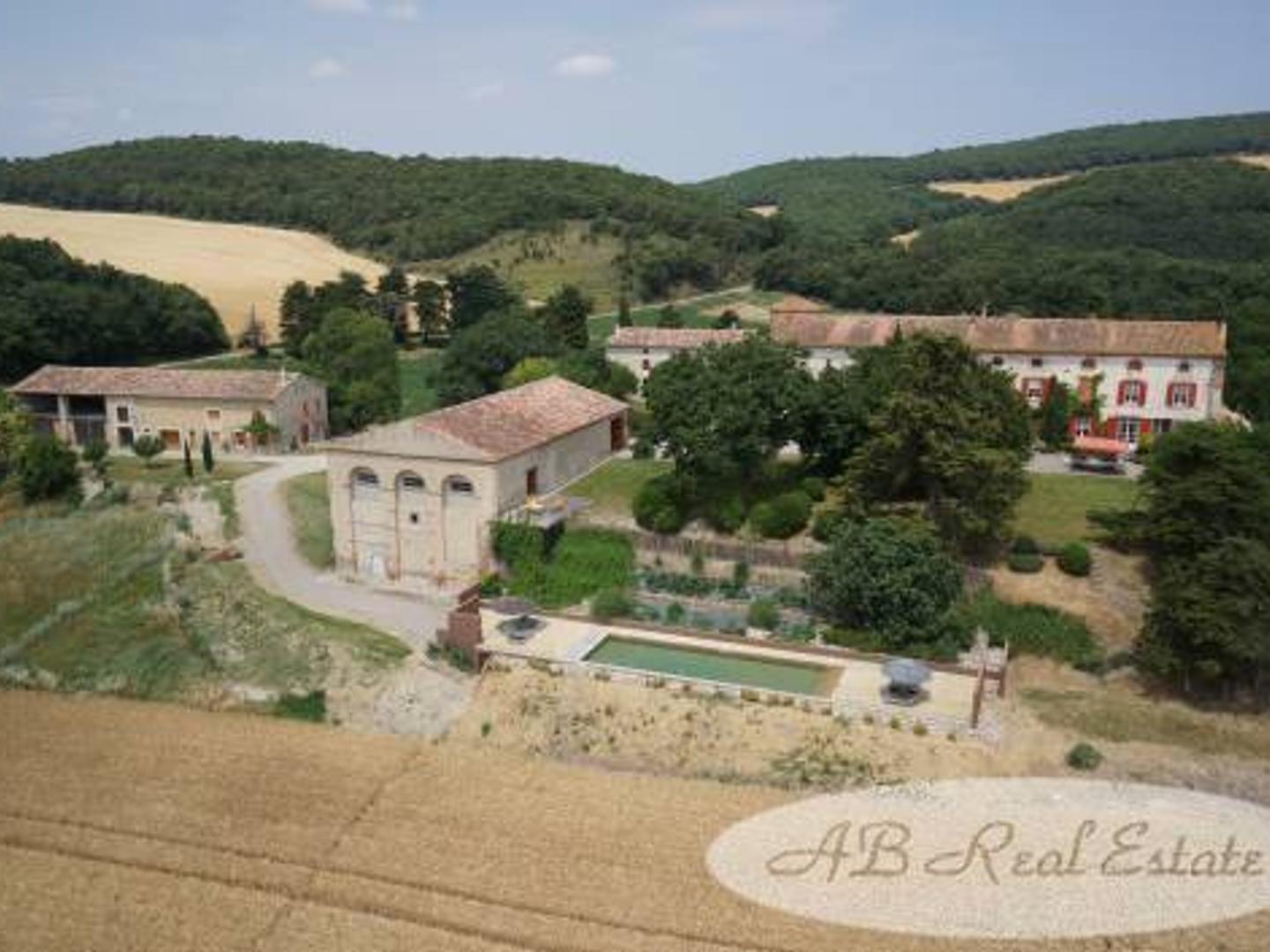 Carcassonne Domaine des XIIIe et XVIIIe siècles offrant une vue imprenable sur la campagne