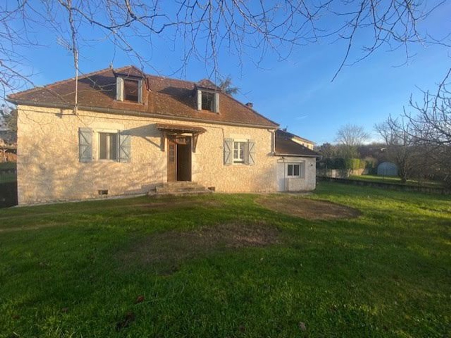 Maison à vendre - 4 pièces - 109m2 - Lachapelle-Auzac (46200)