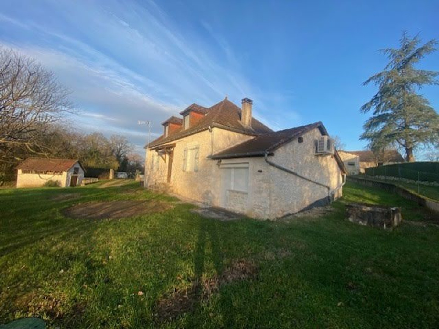 Maison à vendre - 4 pièces - 109m2 - Lachapelle-Auzac (46200)