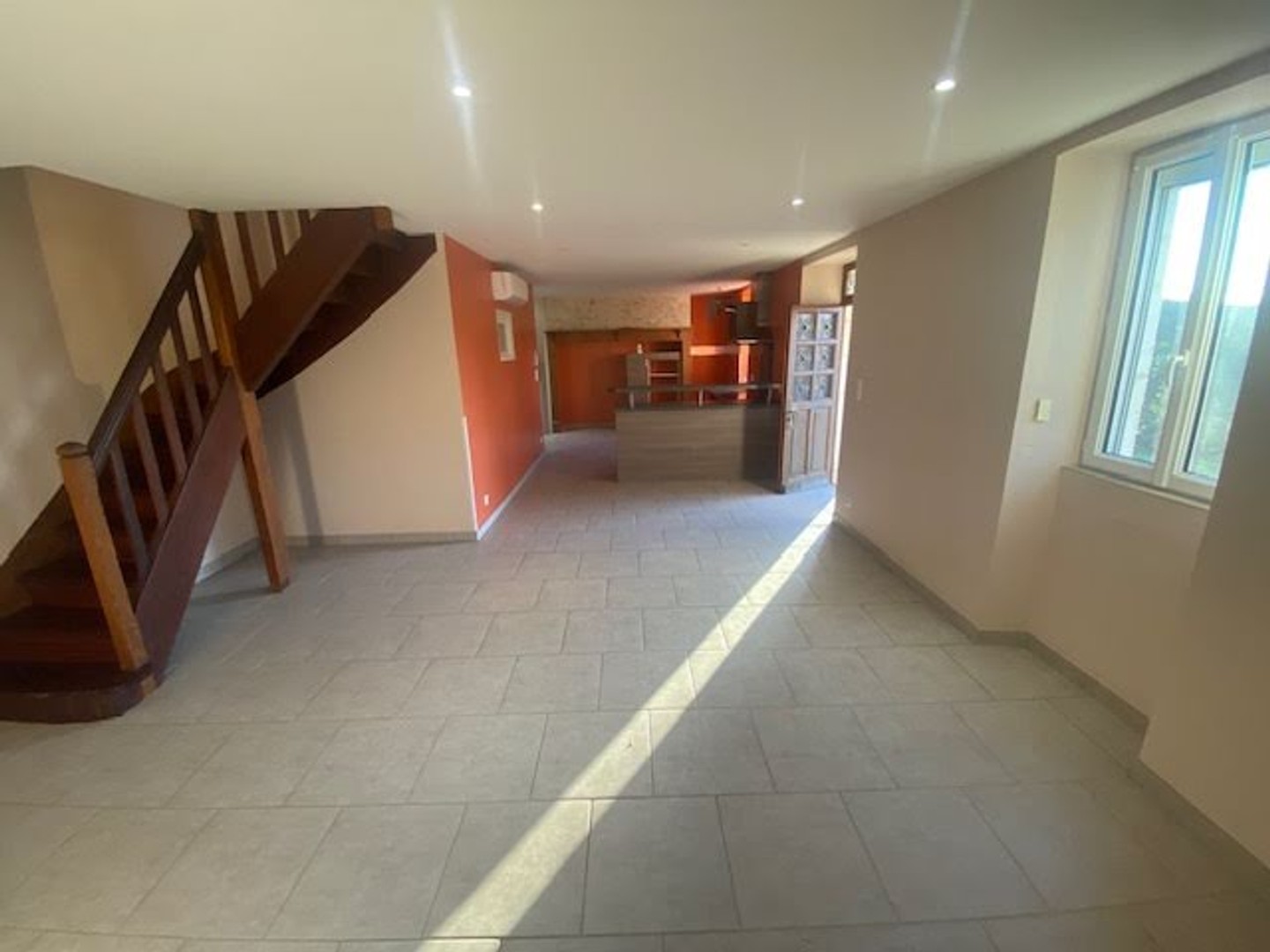 Maison à vendre - 4 pièces - 109m2 - Lachapelle-Auzac (46200)
