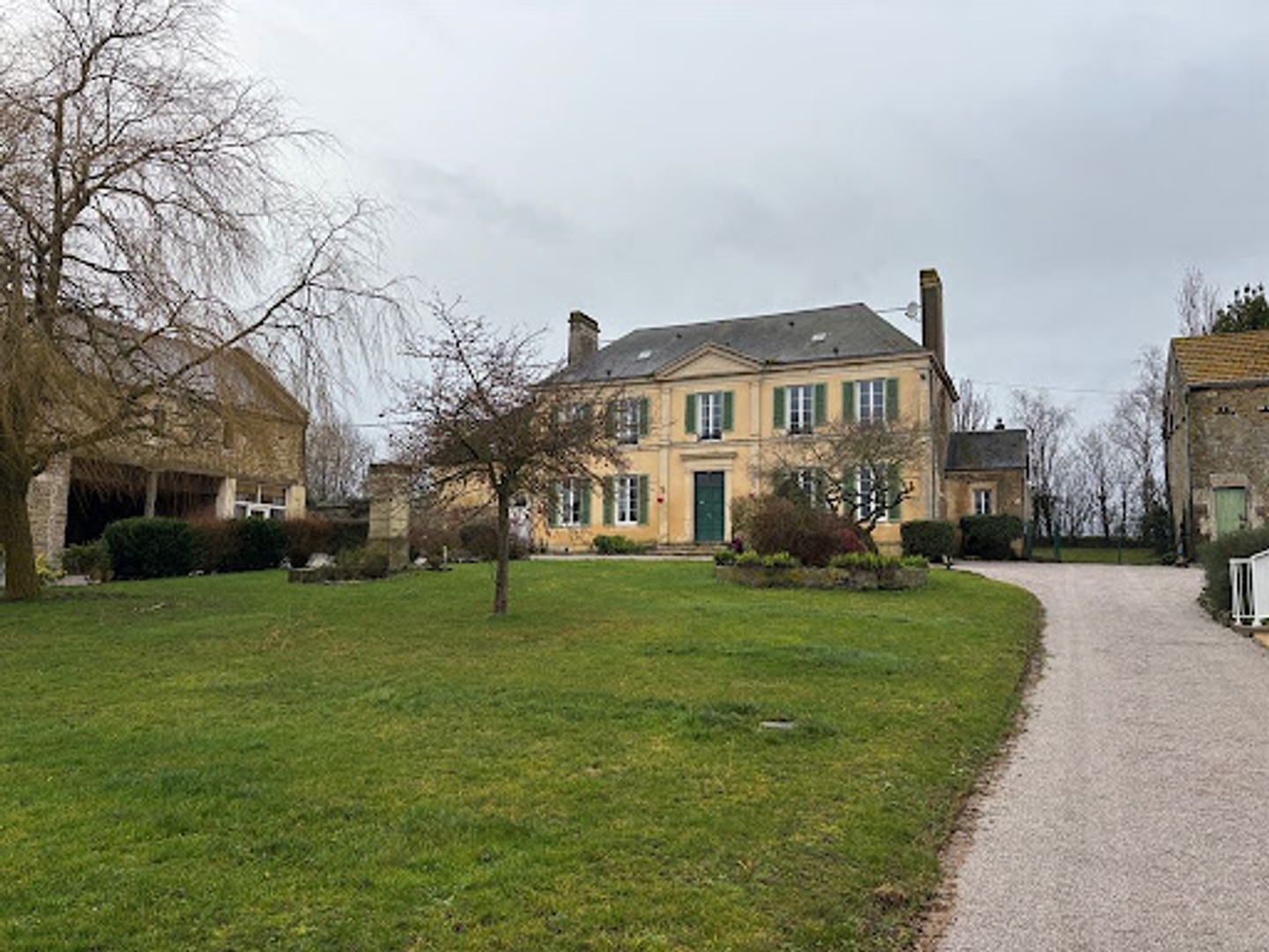 Maison 18 pièces 560 m²
