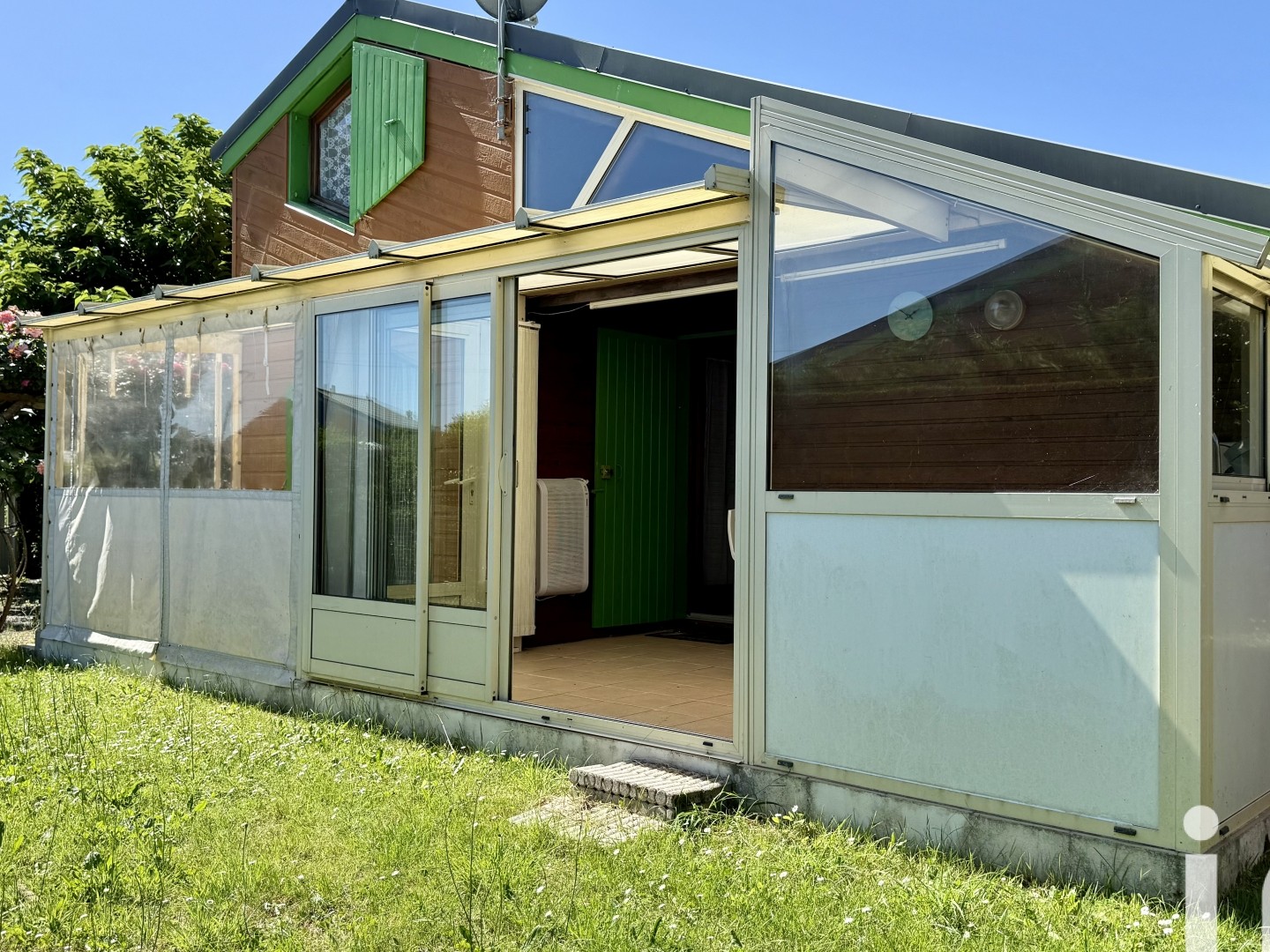 Maison à vendre - 3 pièces - 40m2 - Saint-Pierre-D'ol... (17310)